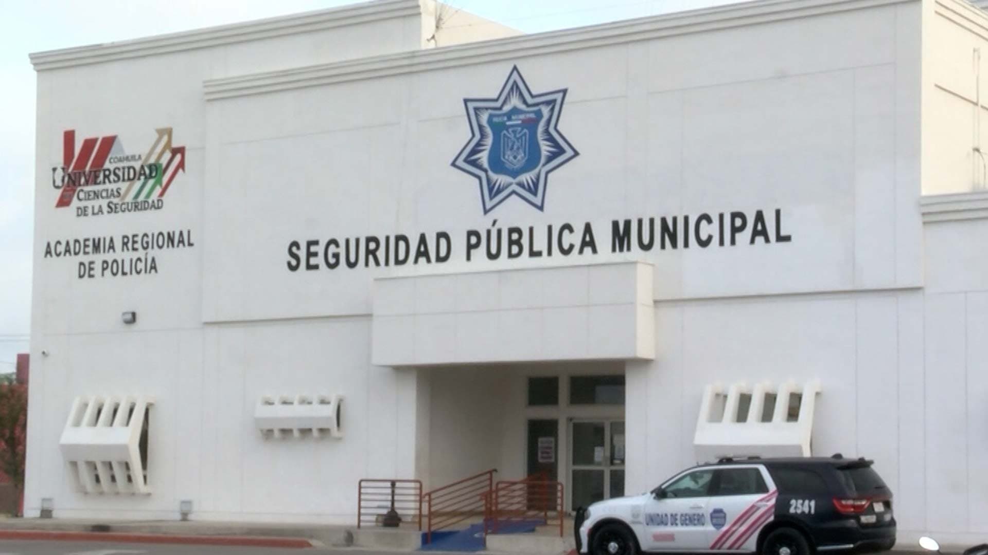 Detienen a Policía Municipal de Piedras Negras por Presuntamente Golpear a su Pareja