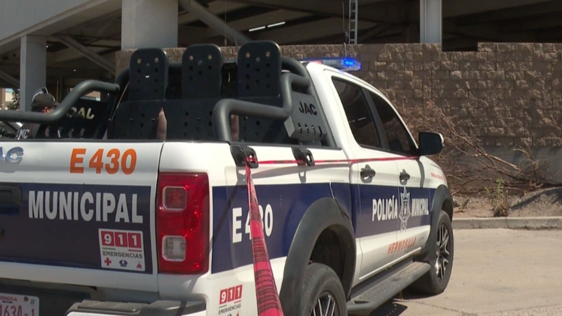 Sujeto Detenido por Intentar Atacar con Arma Blanca a Policías en Hermosillo
