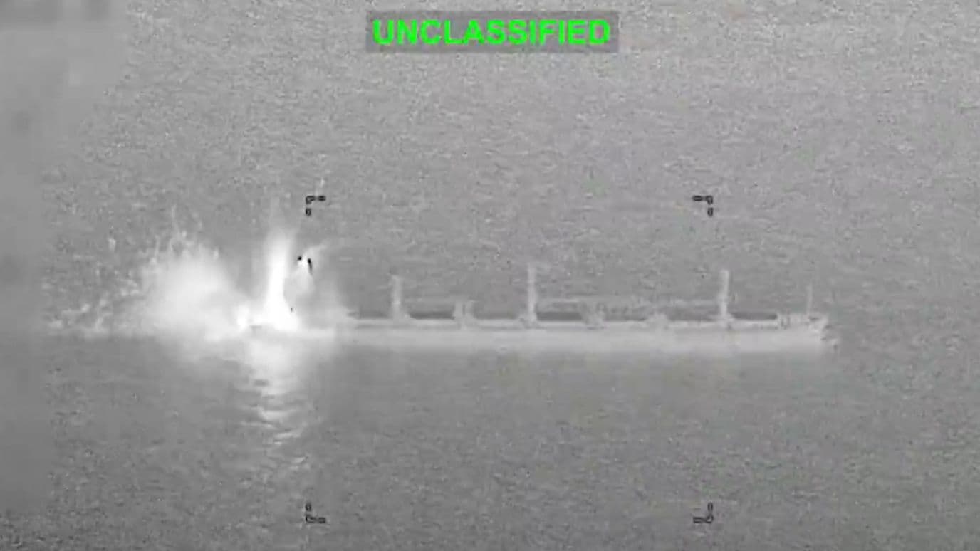 EUA Asegura que Ha Destruido 10 Petroleros Ligados a la Guardia Revolucionaria de Irán