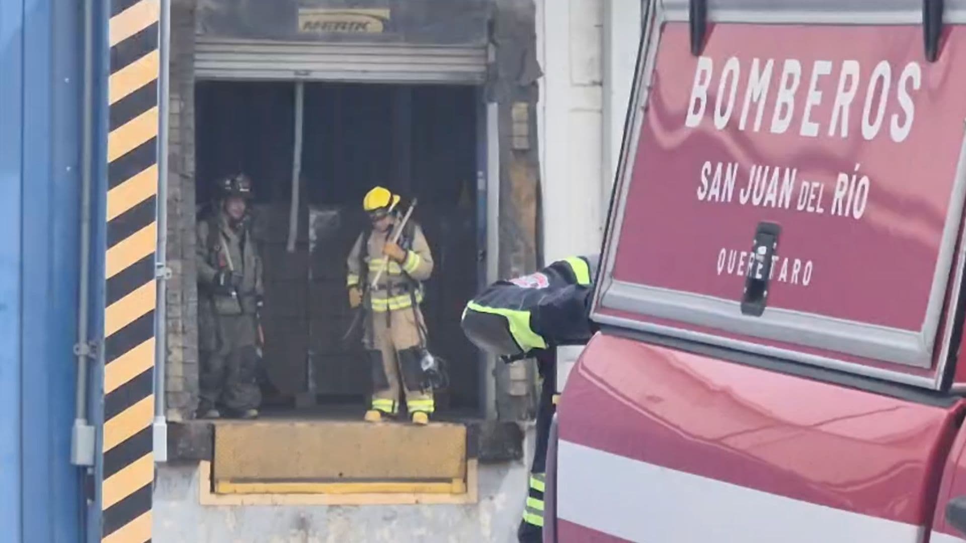 Evacúan Empresa de San Juan del Río tras Conato de Incendio