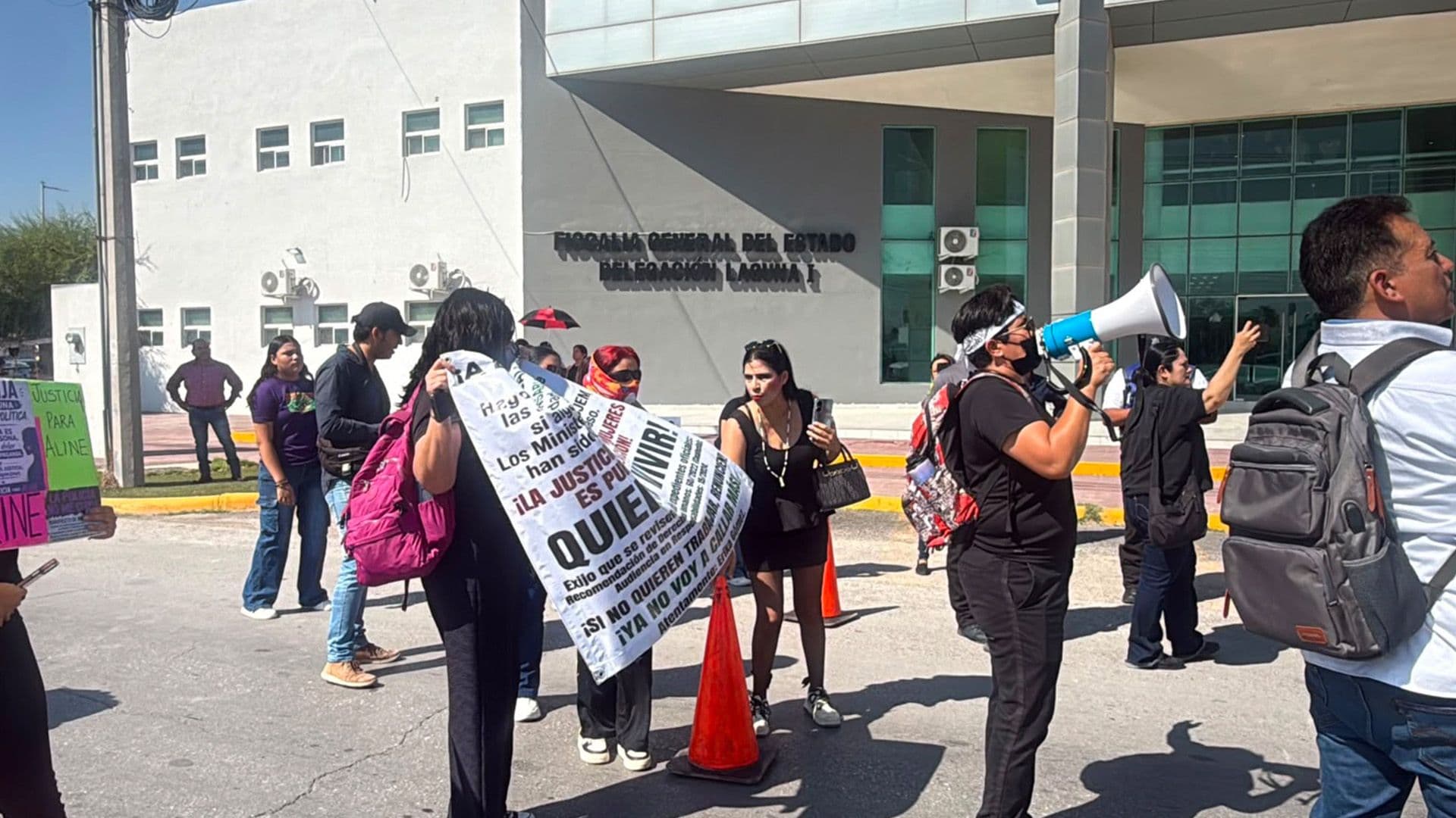 Familiares se Manifiestan para Exigir Justicia por Feminicidio de Nora Cecilia en Torreón