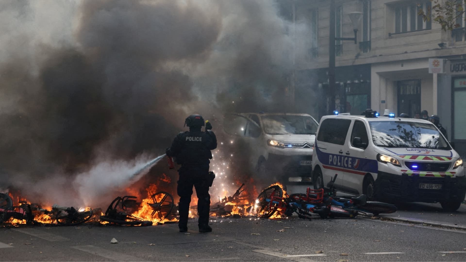 Francia Desplegará 70 Mil Policías y Gendarmes Ante Nuevas Protestas; Crece Temor a Saqueos