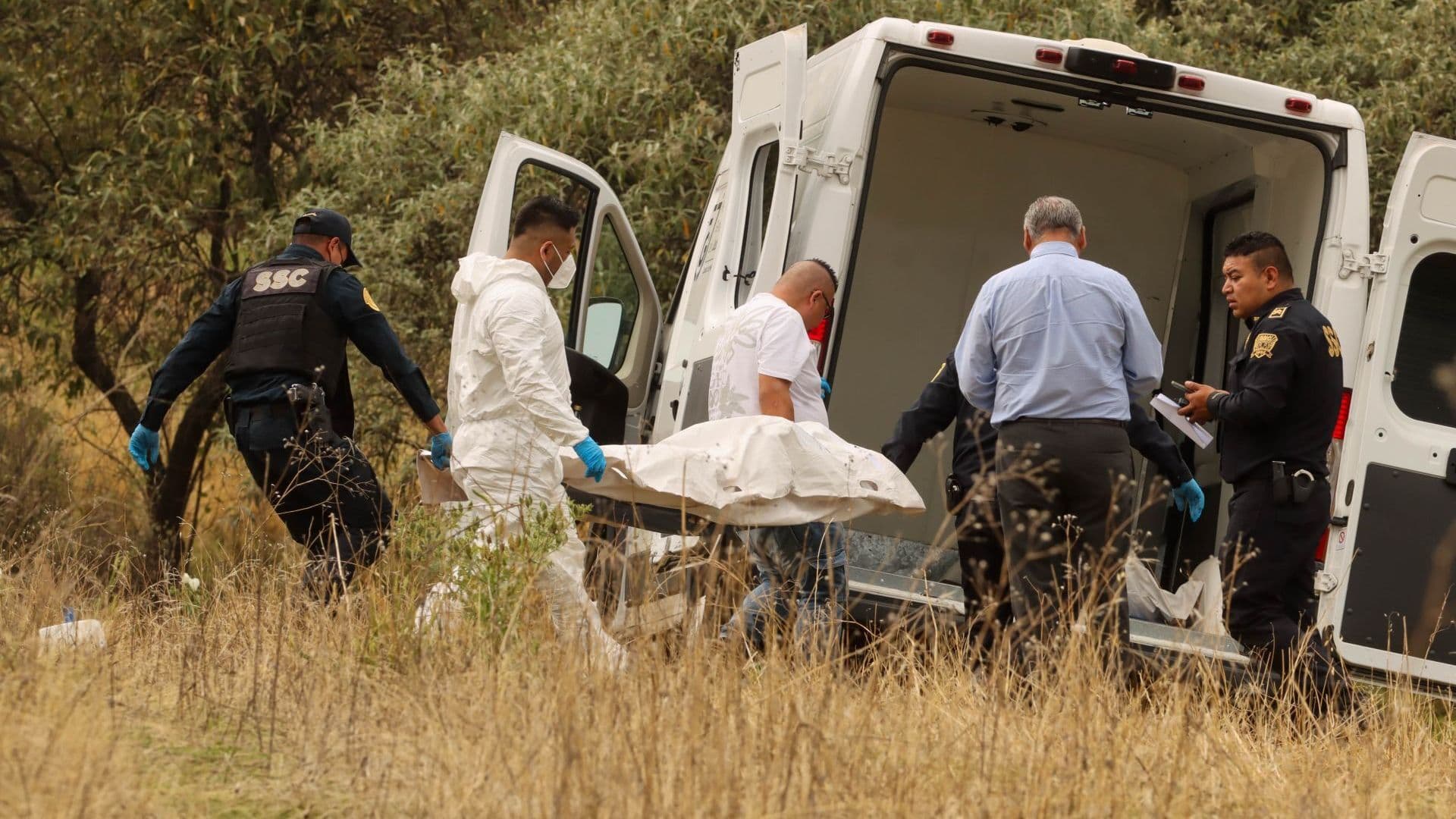 Hallan Tres Cuerpos con Impactos en la Cabeza sobre la Carretera Xochimilco-Oaxtepec