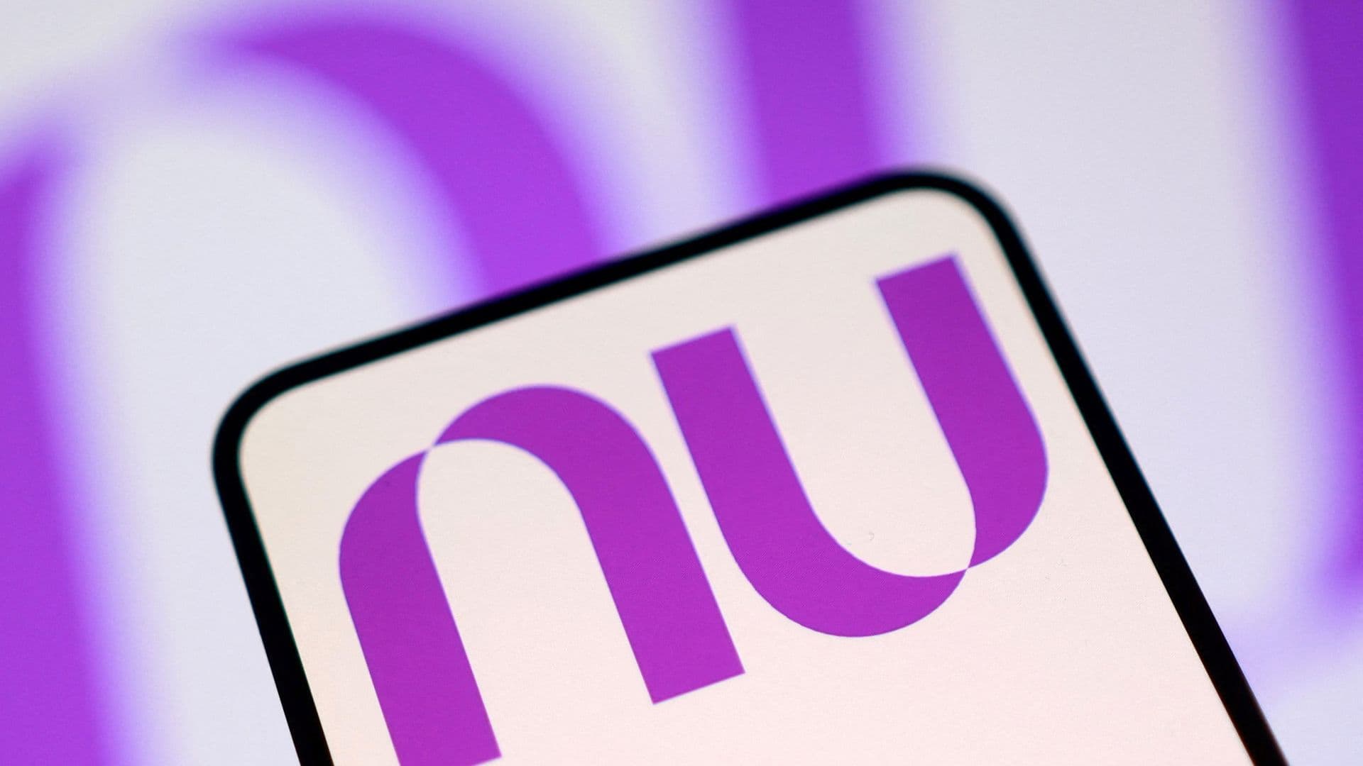 Nu Ya Es Banco en México: Esto Pasará con Cuentahabientes y su Dinero
