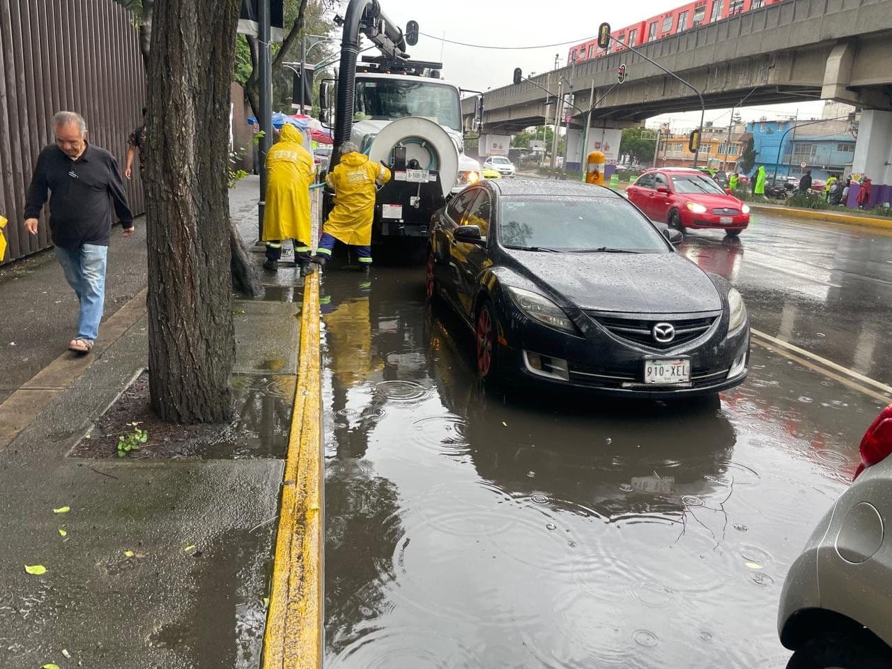 Fuertes Lluvias en la Ciudad de México Deja Inundaciones y Encharcamientos Hoy Domingo