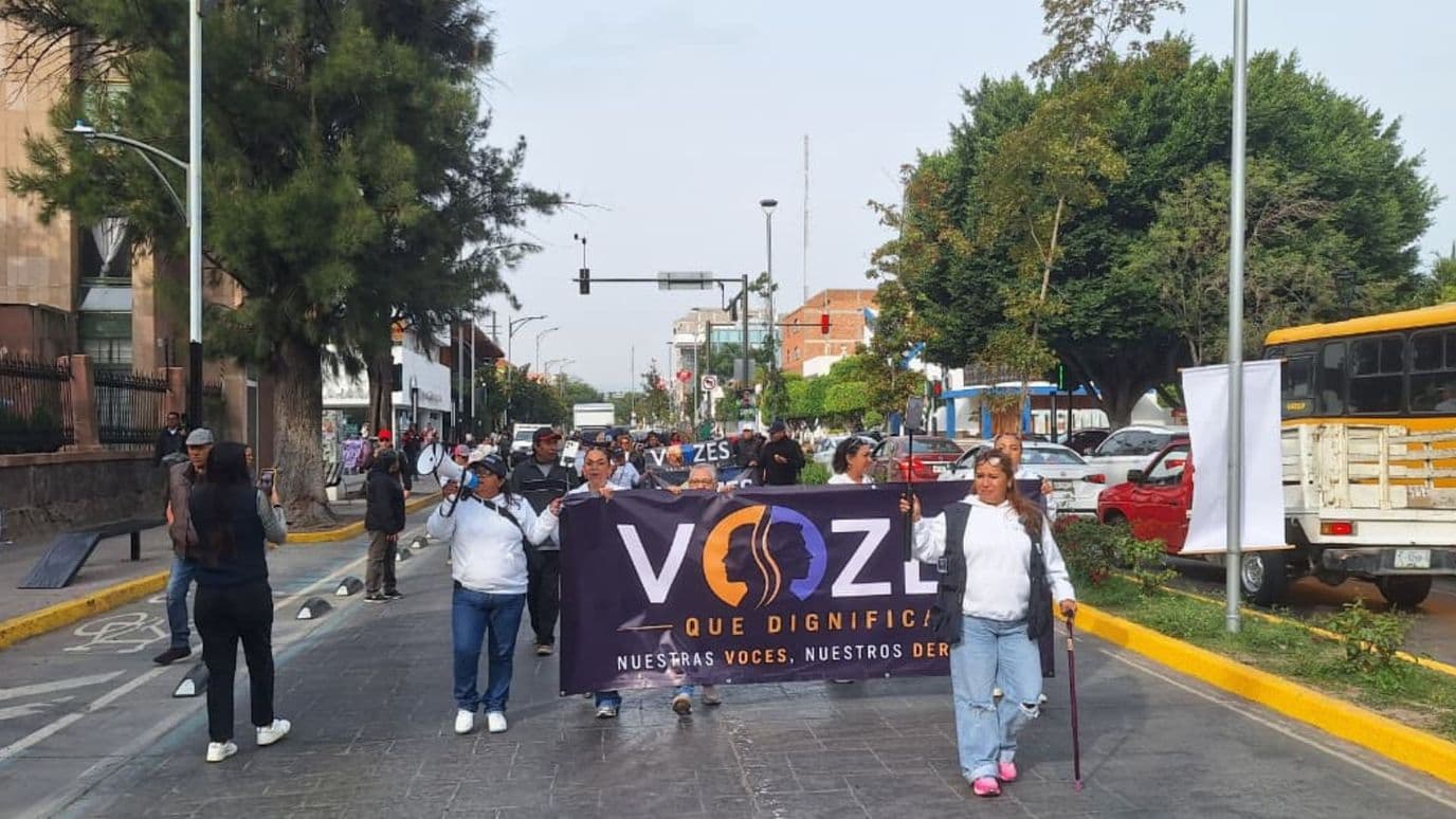 Colectivos Marchan en SLP y Exigen Destitución de la Presidenta de la CEDH