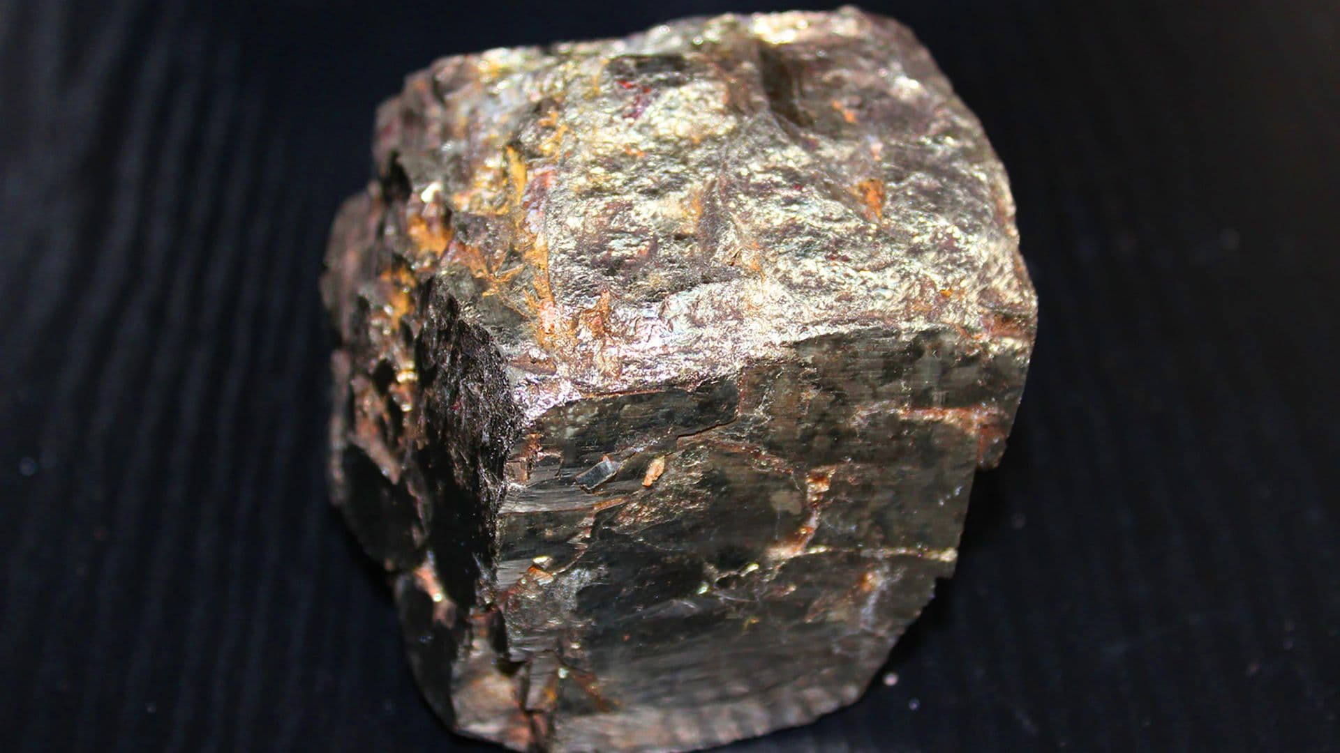 Meteorito Marciano Cambia lo que Sabemos sobre la Geología del Planeta Rojo
