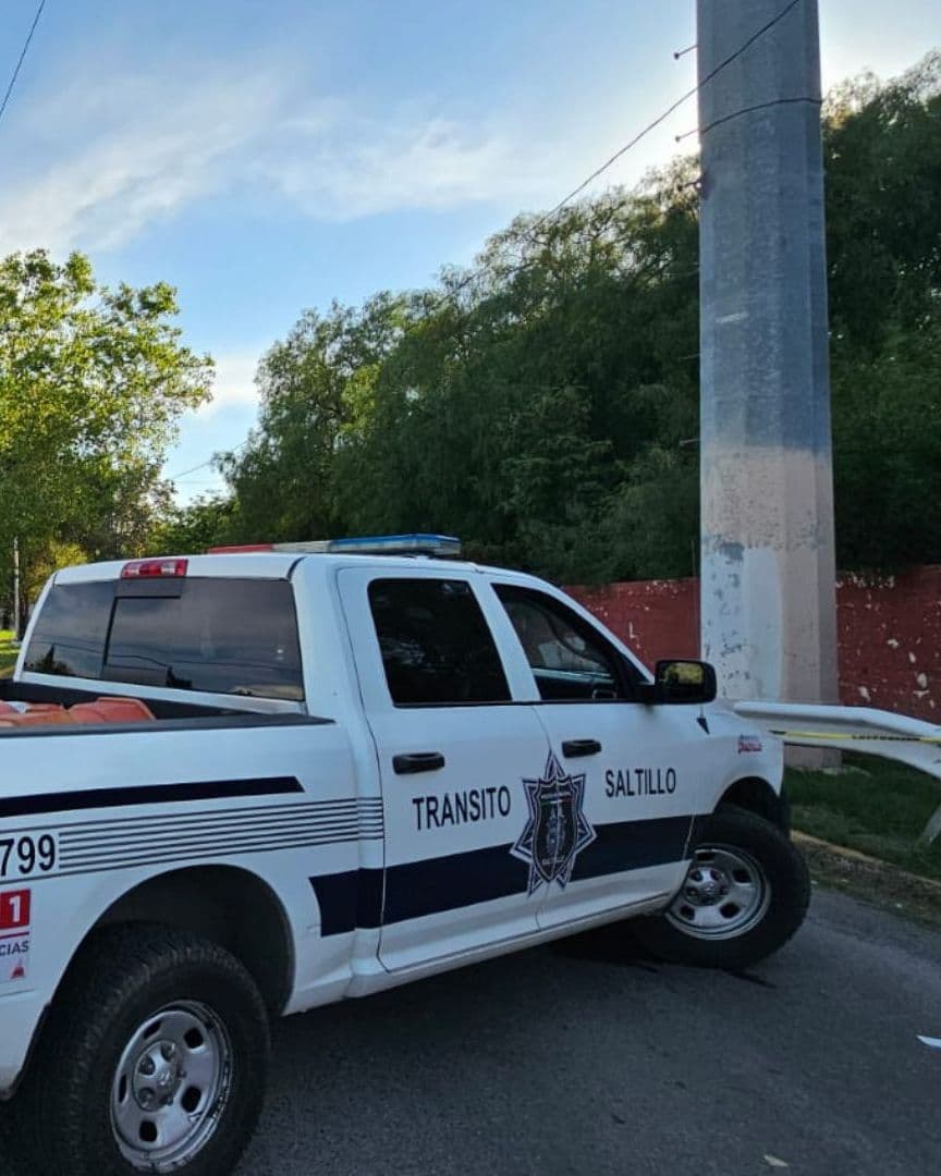 Muere Hombre tras Chocar Contra Árbol al Norte de Saltillo