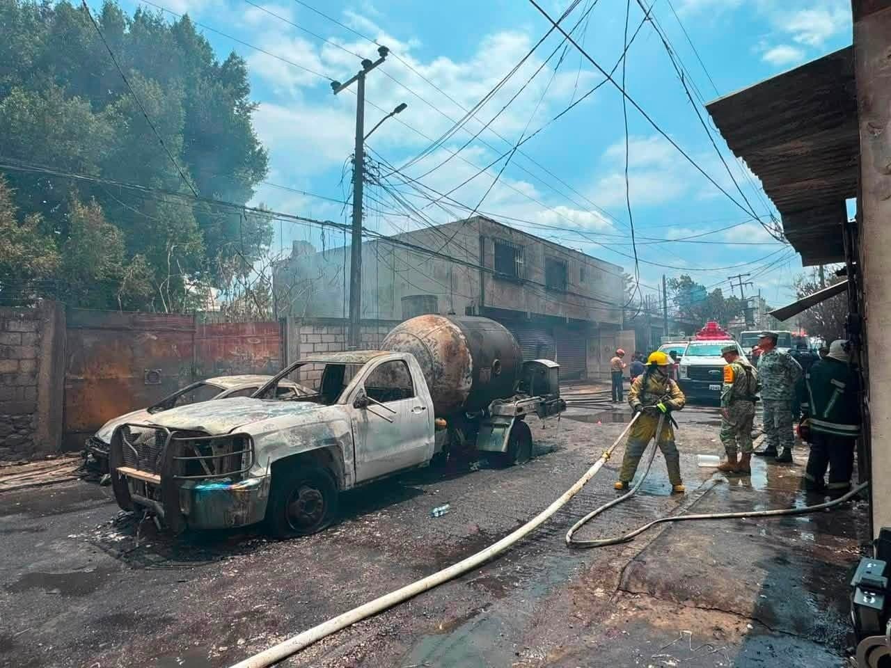 Muere Una de las 22 Víctimas de Explosión de una Pipa en Morelos; Viviana Era Atendida en CDMX