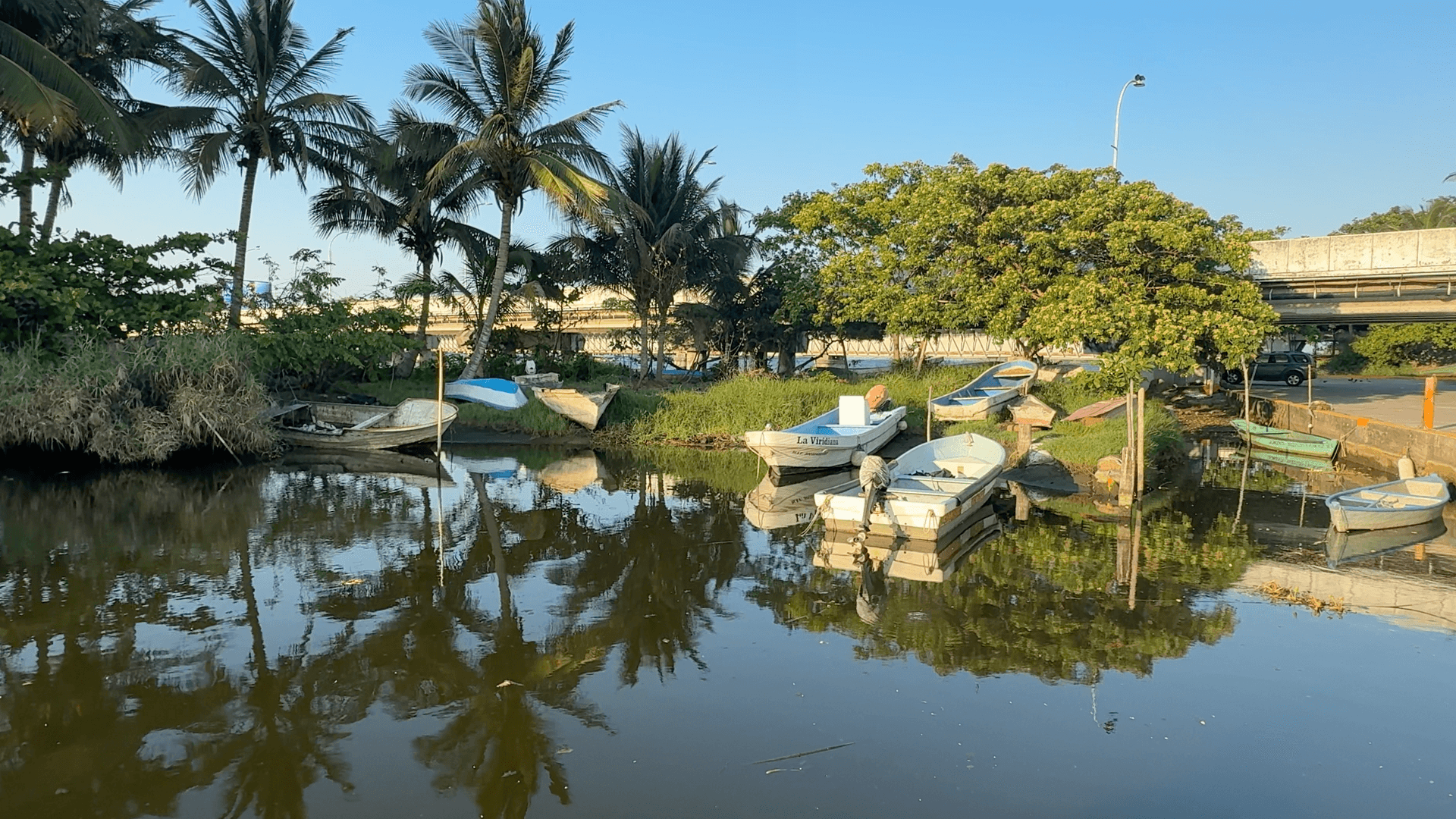 Pescadores de Boca del Río Siguen sin Recibir Apoyos tras Derrame de Hidrocarburo en Veracruz