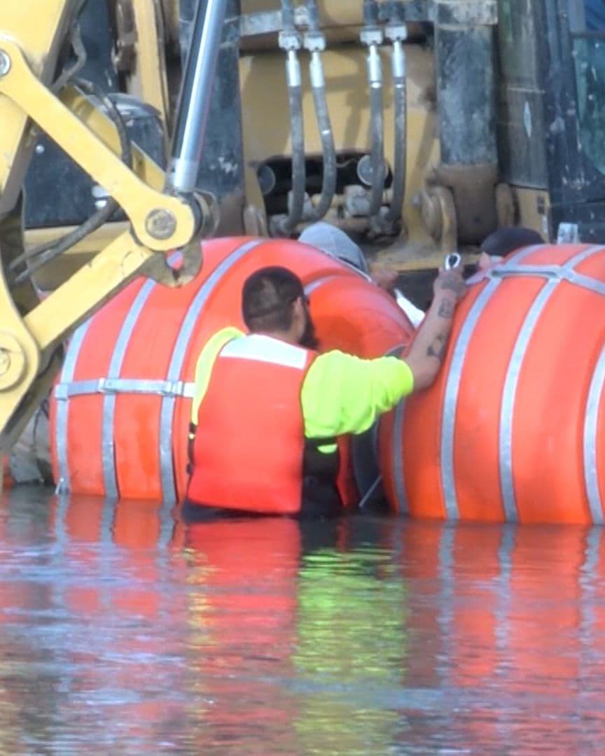 Reportan Disparos Contra Trabajadores Estadounidenses que Instalaban Boyas en Río Bravo