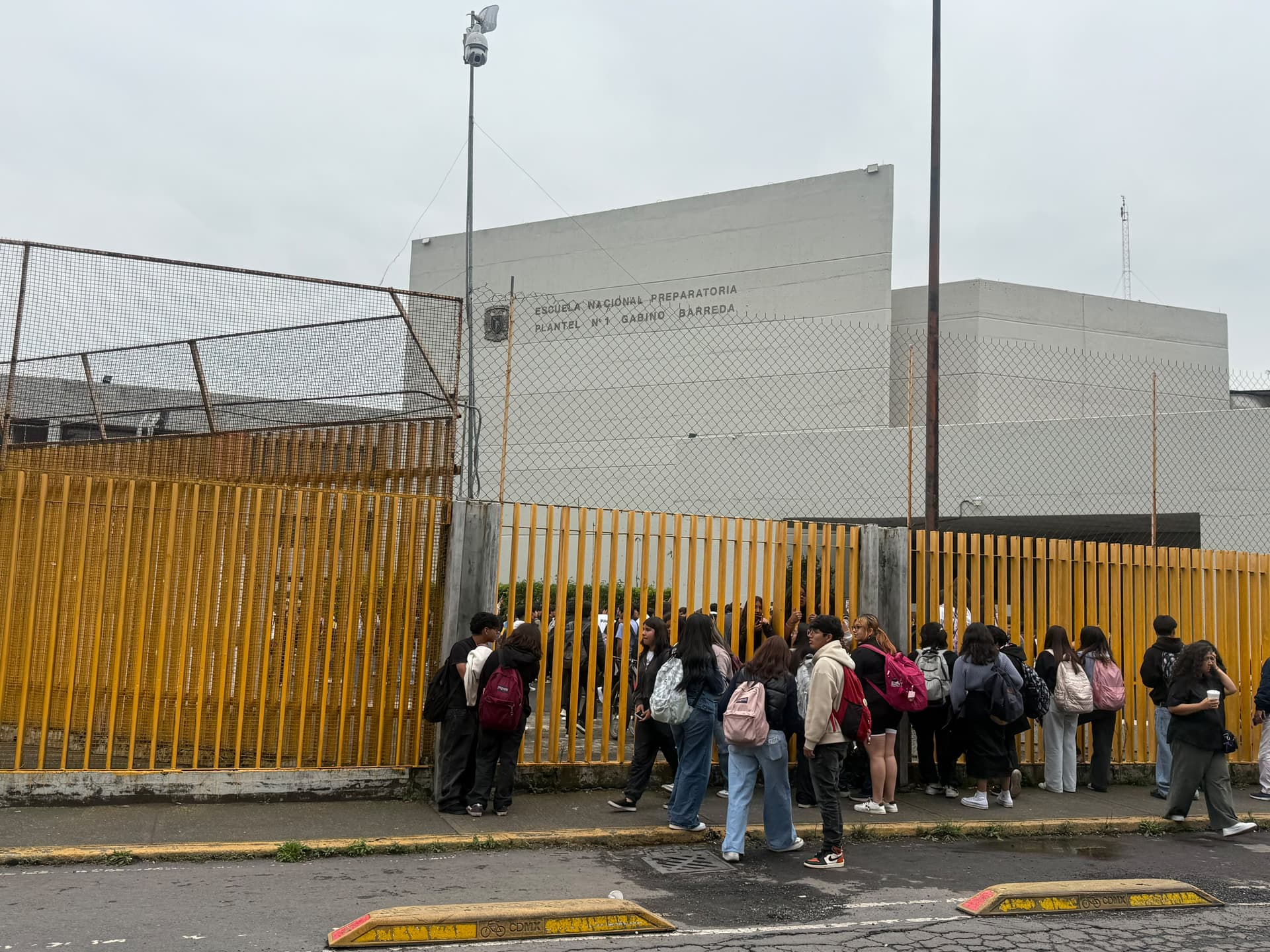 Suspenden Actividades en Prepa 1 de la UNAM tras Ingreso de Personas Encapuchadas