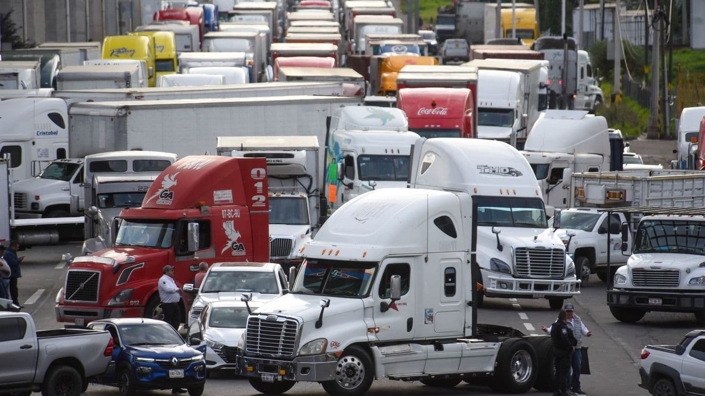 Se Acaban Bloqueos de Transportistas: Segob Anuncia Acuerdo con Canacar para Terminar Paro