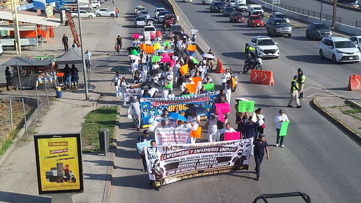 Continúan las Marchas de Personal de Salud en San Luis Potosí