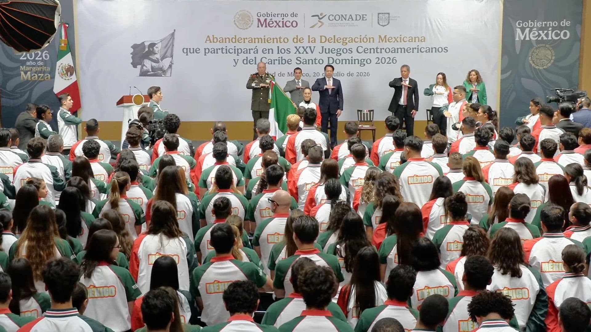 "Crean en Ustedes Mismos": Sheinbaum Abandera a Delegación Mexicana para Centroamericanos 2026