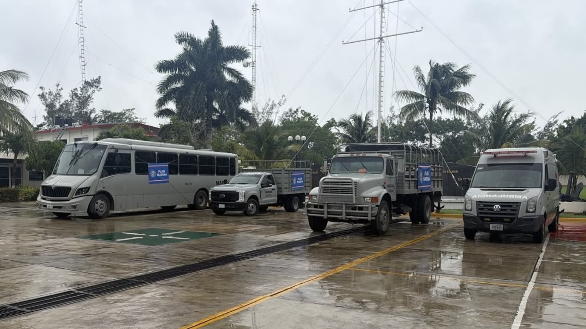 Activan Plan Marina en Tuxpan para Apoyar a Habitantes de Álamo tras Inundaciones