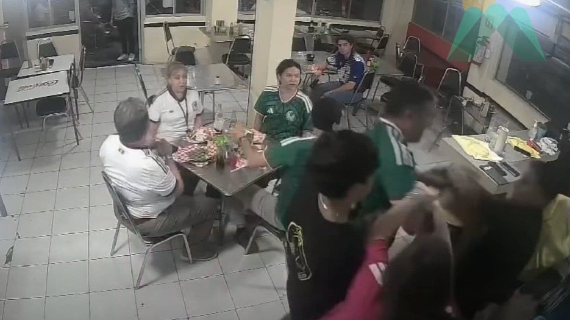 Alcalde de El Carmen Agrede a Mesero en Restaurante de San Pedro, Nuevo León