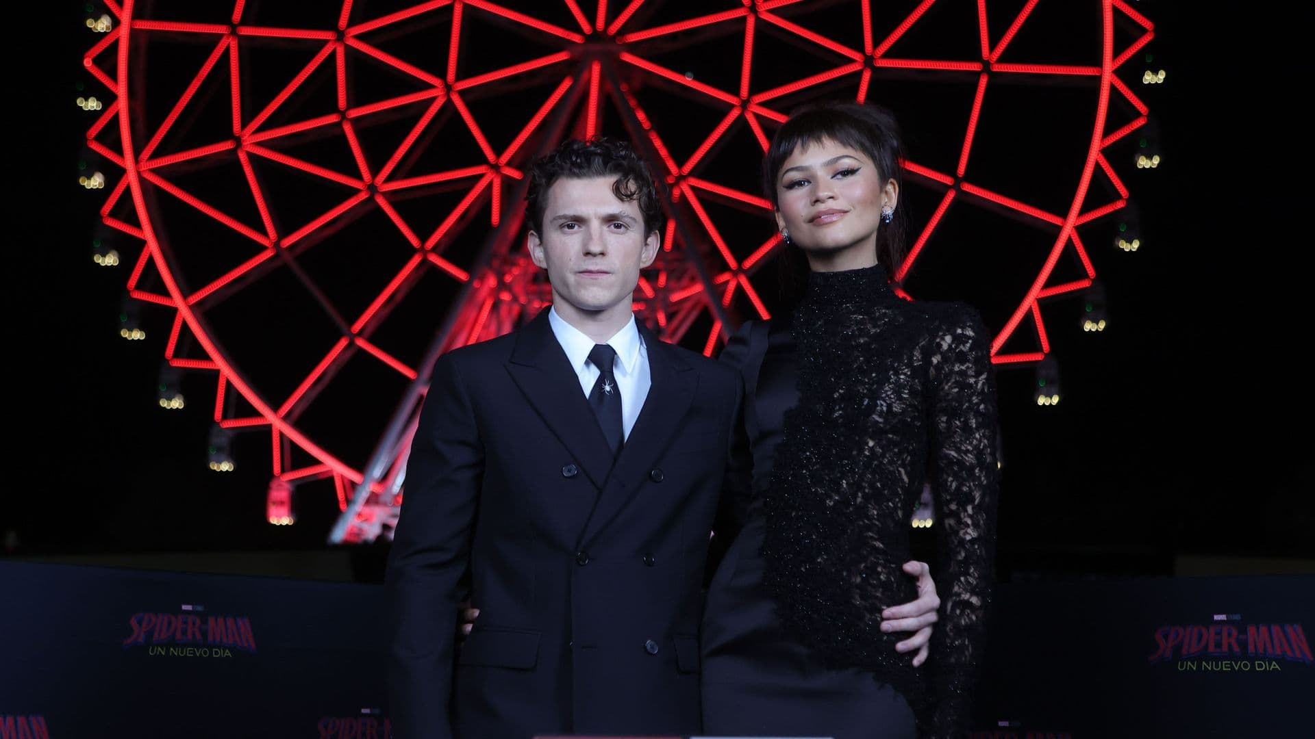 Así se Vivió la Alfombra Azul de 'Spider-Man: Un Nuevo Día' en CDMX con Zendaya y Tom Holland