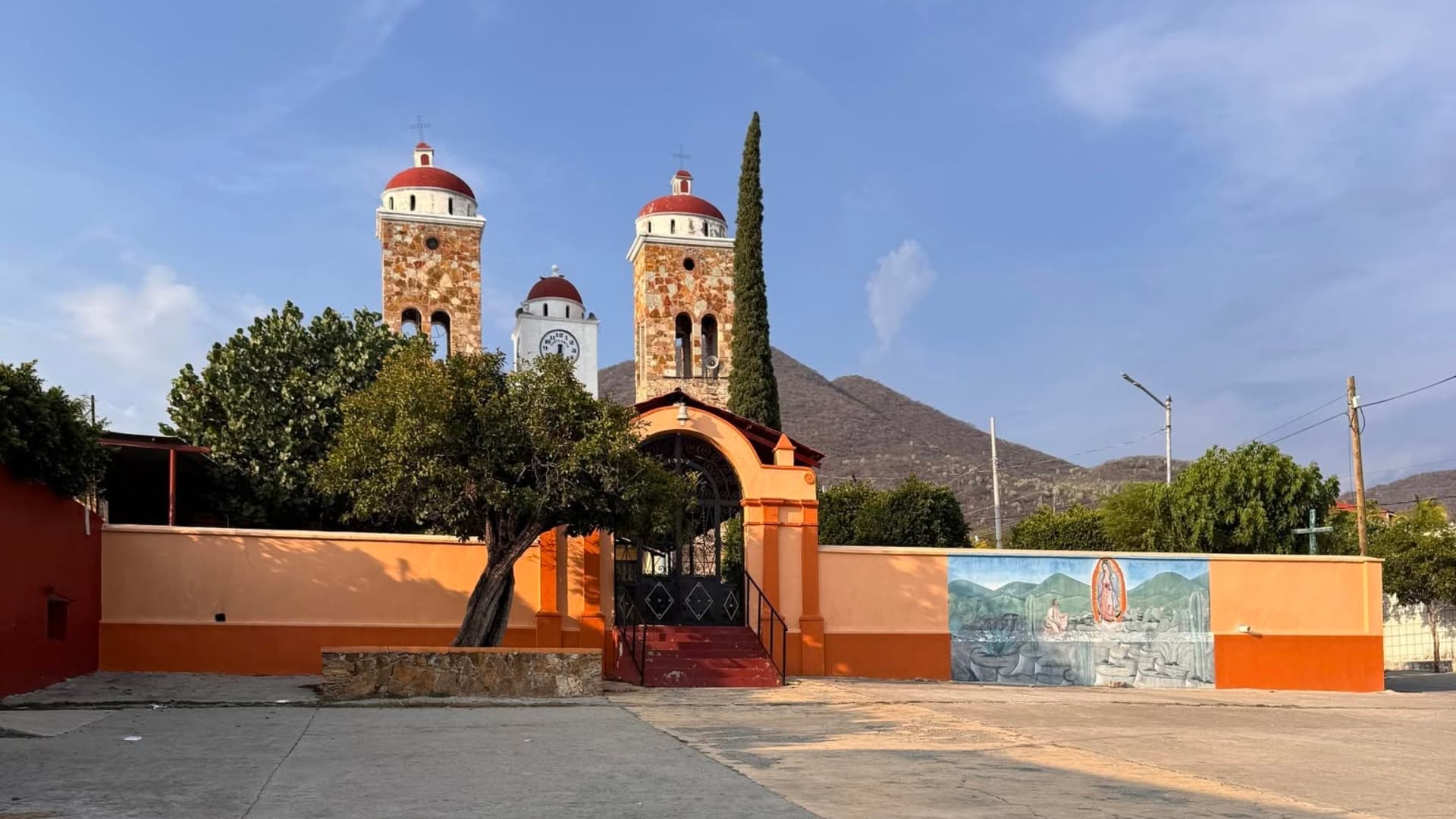 Profesor se Da a la Fuga tras Asesinar a su Esposa, Suegra y un Hombre en Puebla