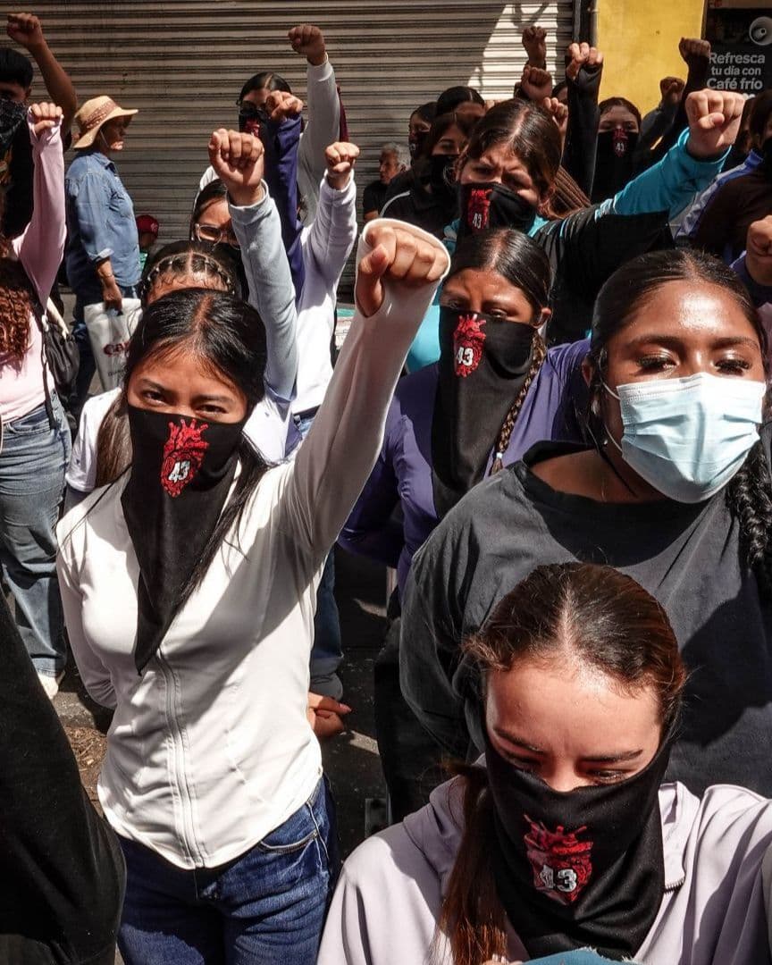 Protesta de estudiantes normalistas en la Ciudad de México