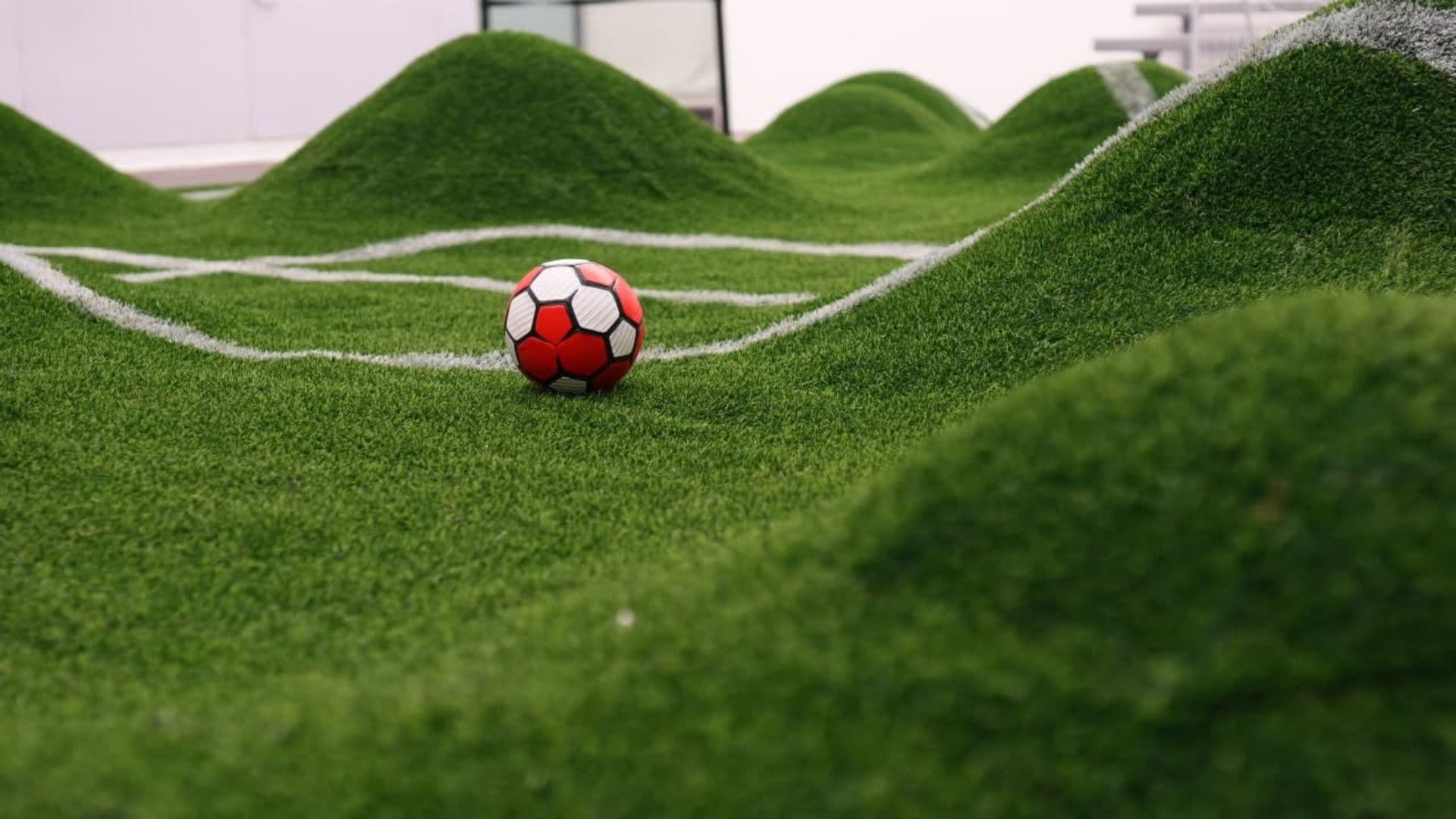 La Cancha que Rompe el Piso Parejo: Arte y Fútbol para Visibilizar la Desigualdad en México