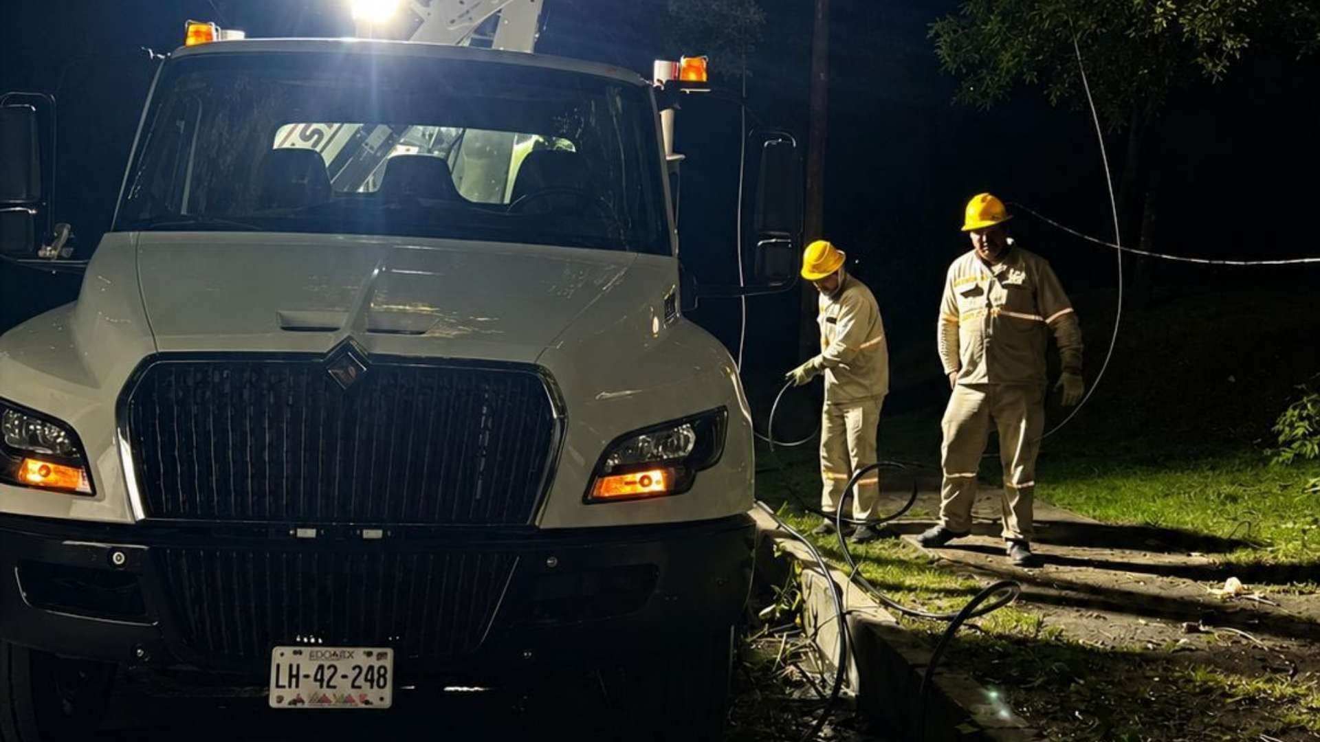 Apagón Hoy en México: CFE Explica Por Qué Usuarios se Quedaron Sin Luz