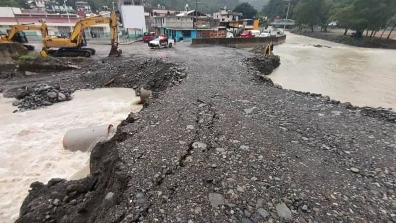 Cierran Puentes Debido a las Fuertes Lluvias Registradas el Norte de Veracruz
