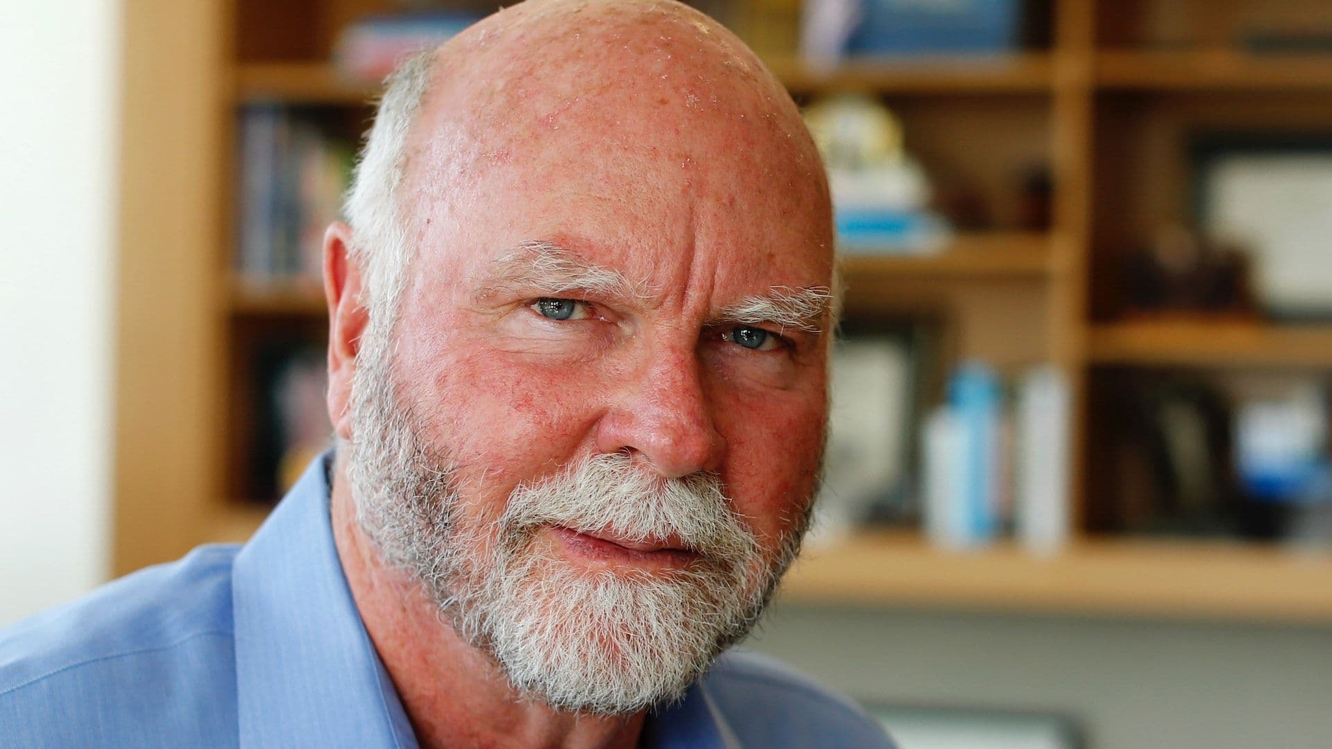Fallece Craig Venter, el Científico que ‘Creó Vida’ con una Bacteria Artificial