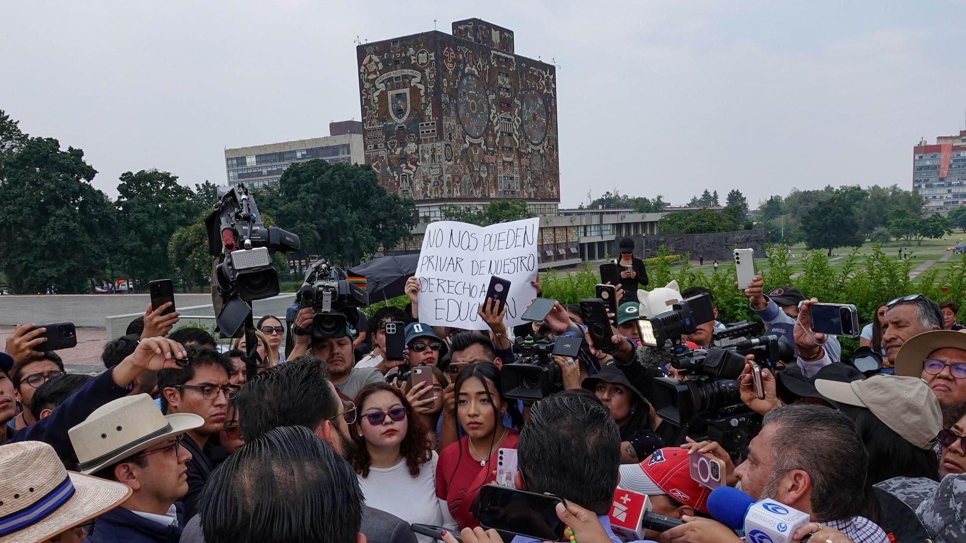 ¿Cuándo Anuncia la UNAM Qué Pasará con los Exámenes de Ingreso a la Licenciatura 2026?