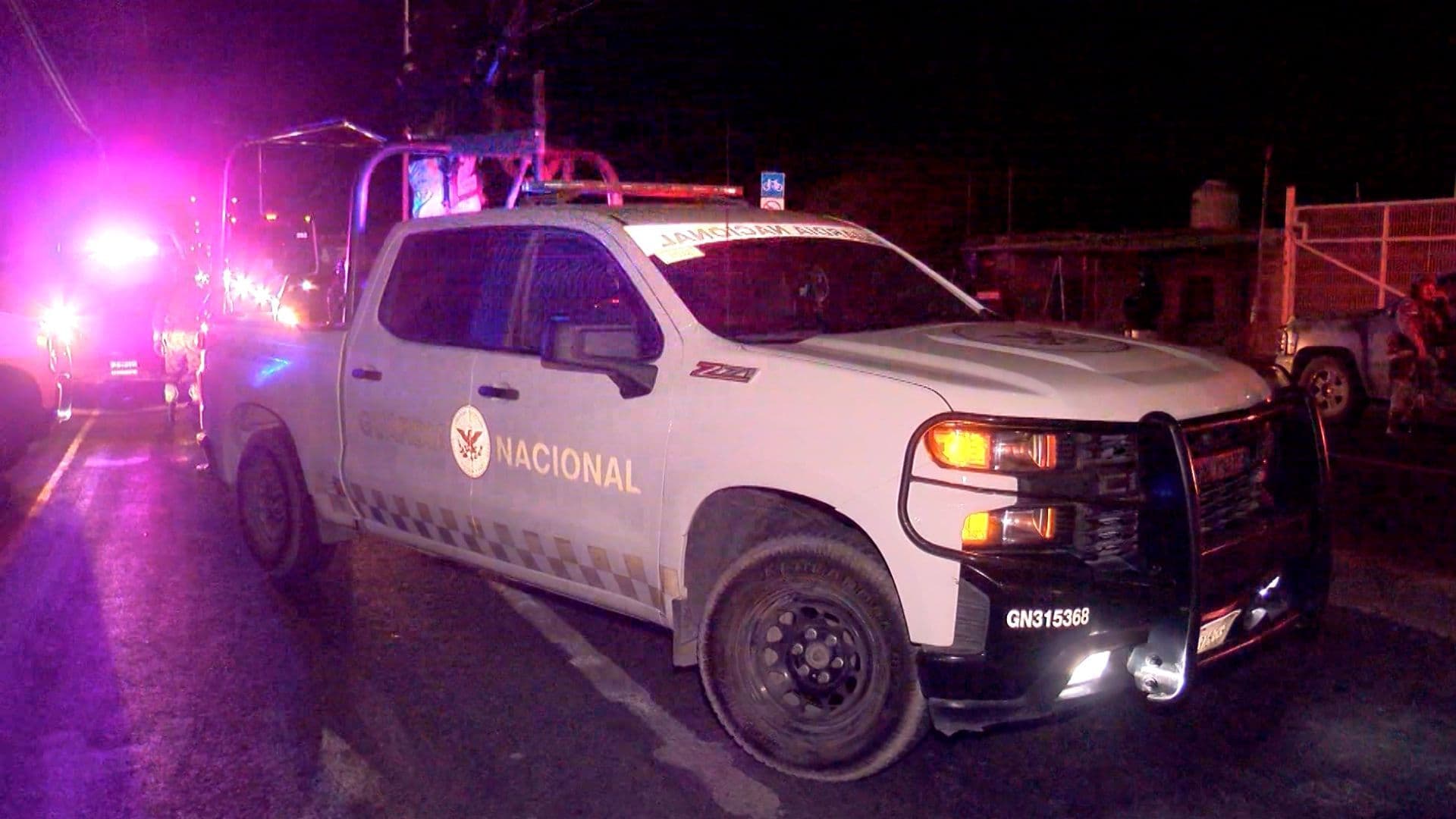 Detienen a Cuatro Personas, Decomisan Droga y Vehículos con Reporte de Robo en Jalisco