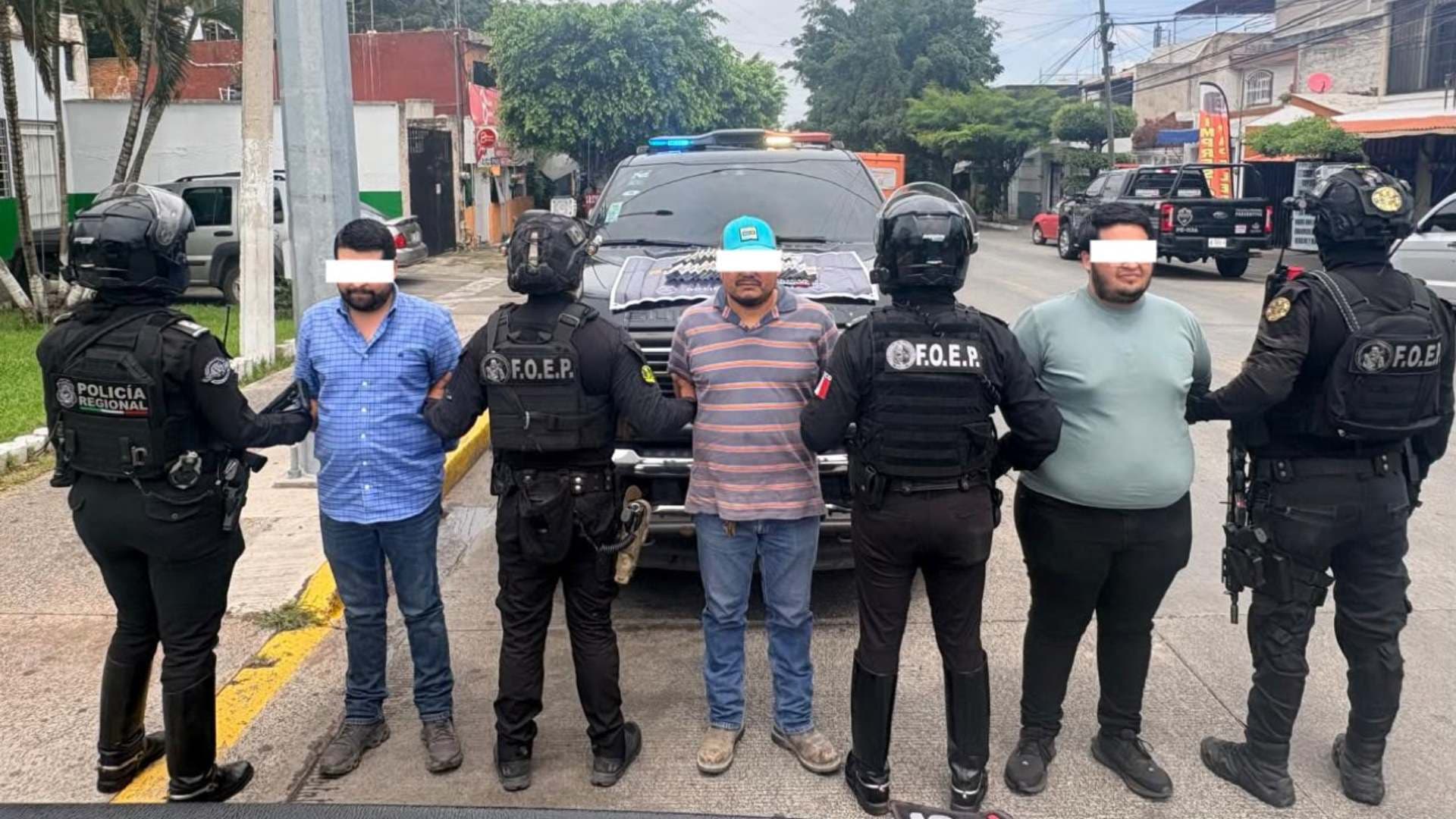 Detienen a Tres Hombres en Tonalá por Trasladar Casi Dos Millones de Pesos en Efectivo