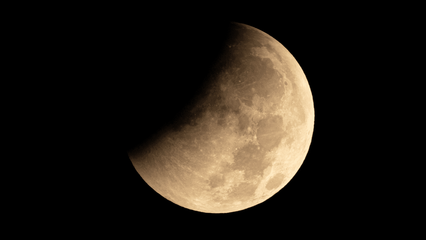 Día de Muertos 2026: La Luna, Marte y Júpiter Coincidirán en el Cielo; Así Podrás Verlos