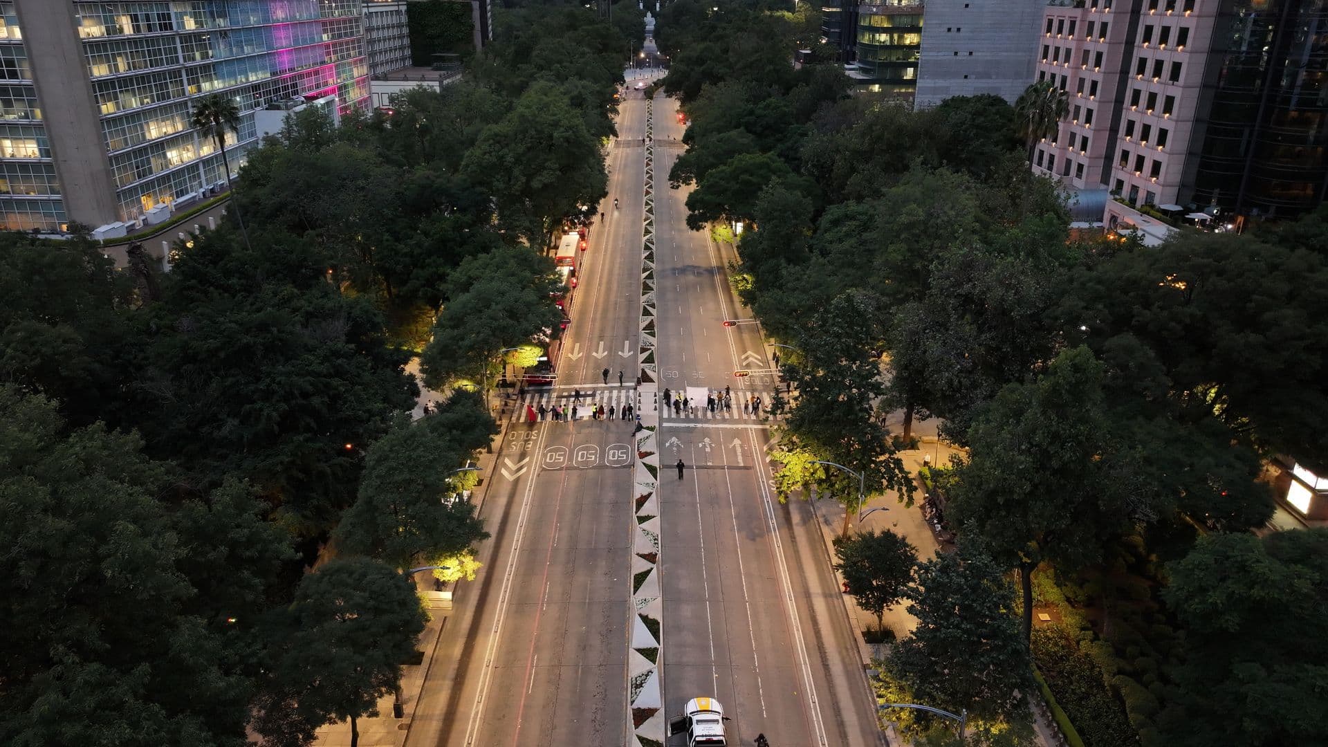 Trabajadores del Metro de CDMX Bloquean Paseo de la Reforma; Aquí las Alternativas Viales