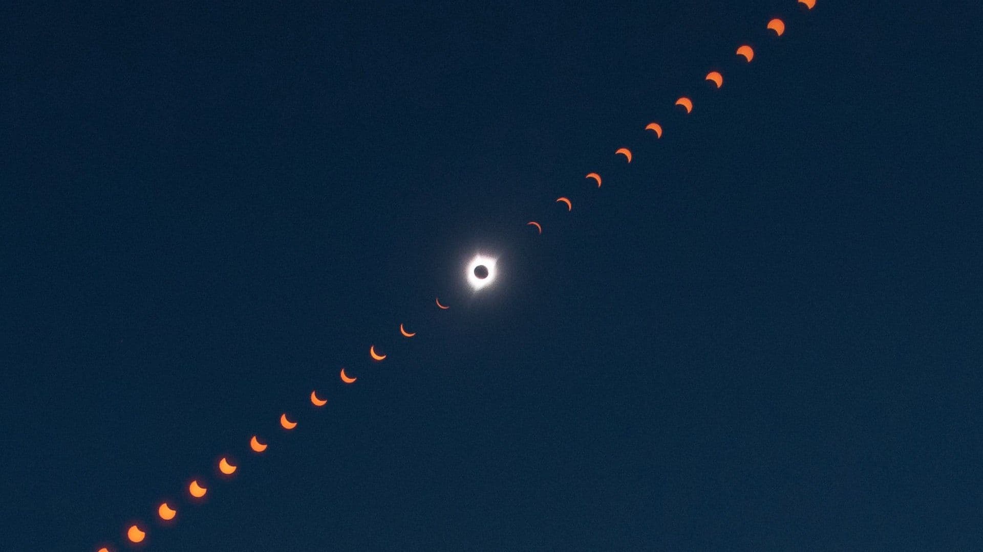 Un eclipse de Sol y una Lluvia de Estrellas: Eventos Astronómicos de Agosto 2026