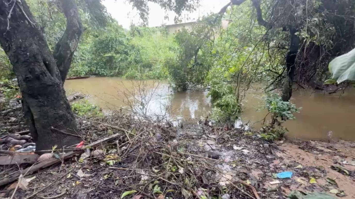 Evacuan a Habitantes del Sur de Veracruz tras Aumento de Ríos en la Zona por Frente Frío 2
