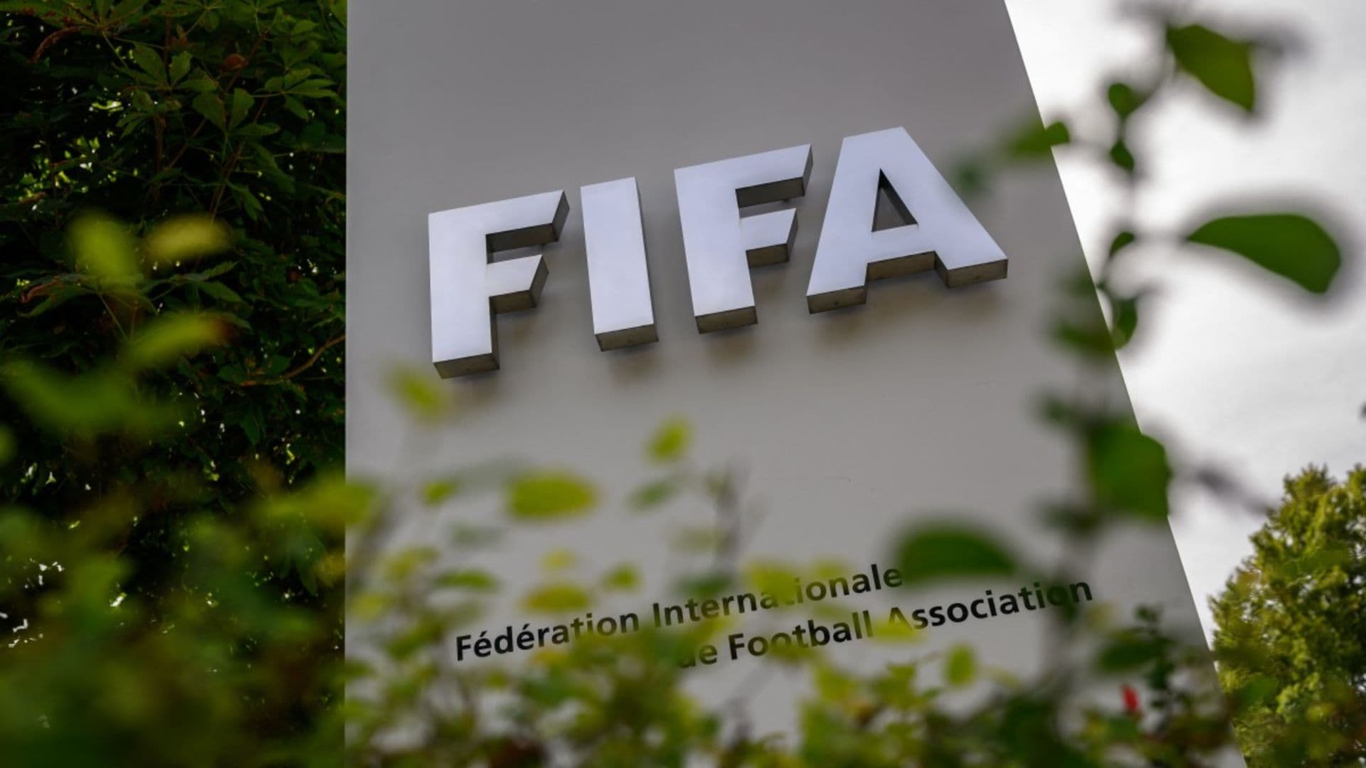 Grandes Ligas Europeas de Futbol Exigen a la FIFA Una Gobernanza Transparente