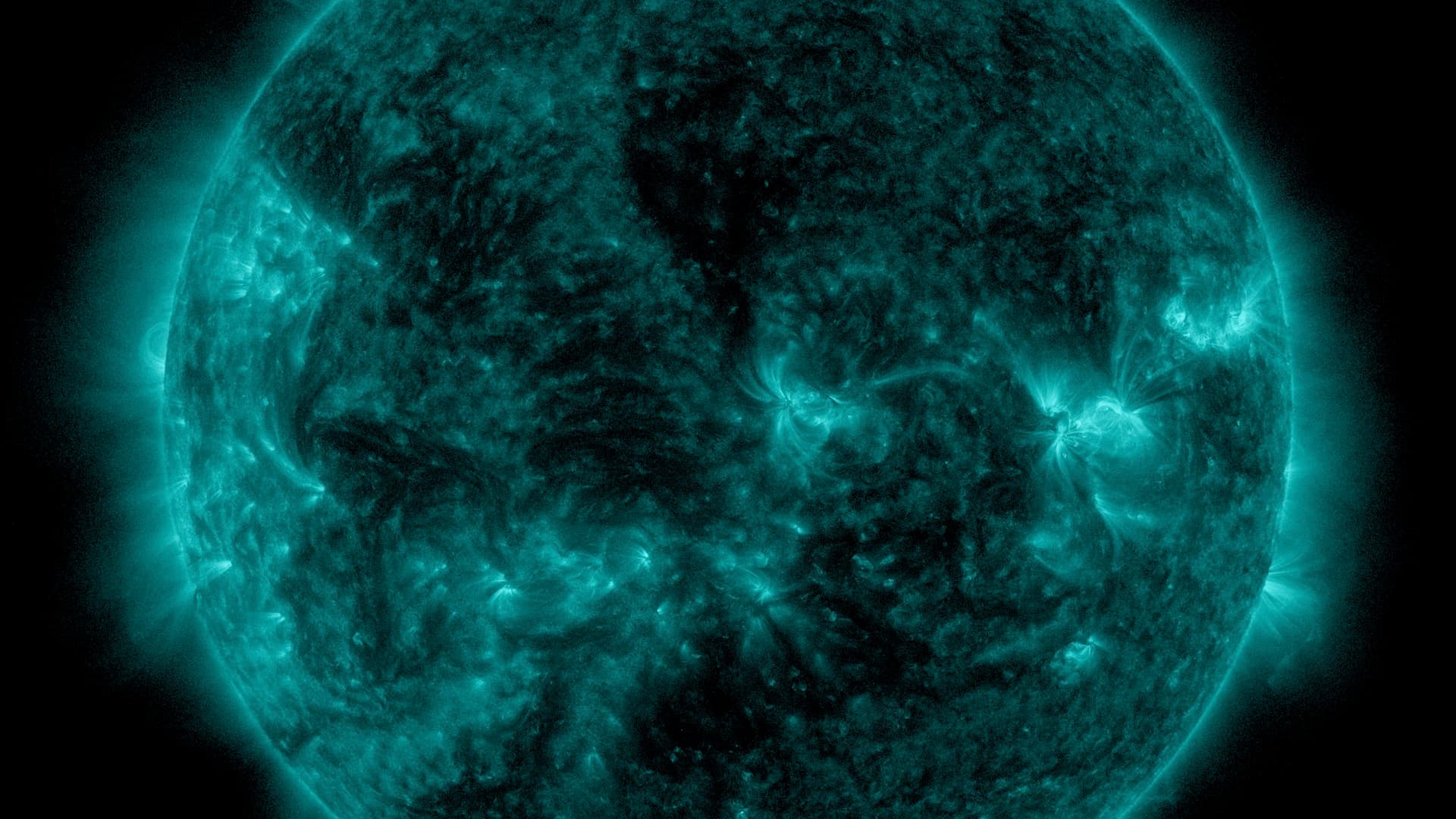 El Sol visto por el observatorio SDO de la NASA antes de tormenta solar