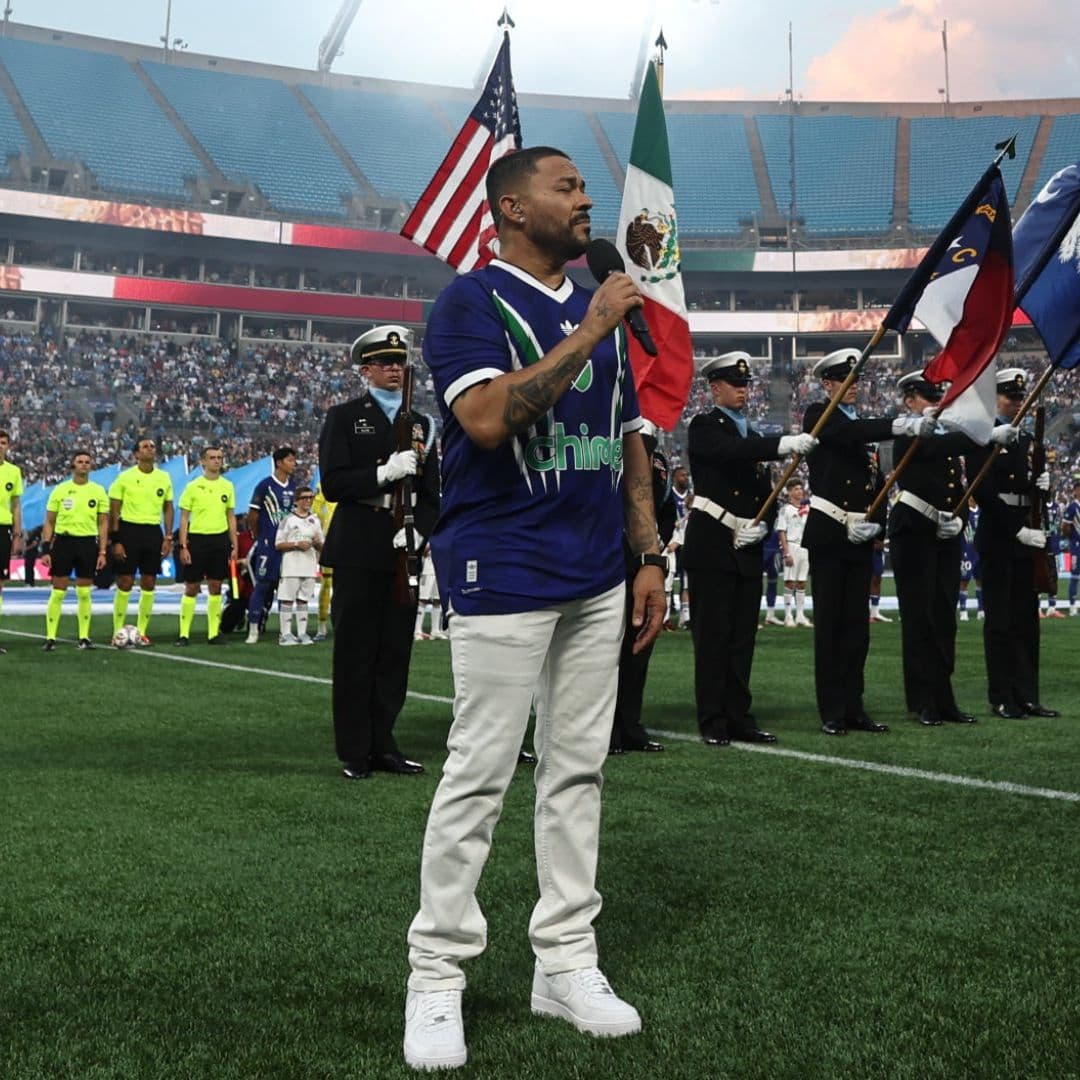 Cantante Frankie J Se Equivocó con Himno Nacional en el All Stars Game 2026 ¿Pueden Multarlo?