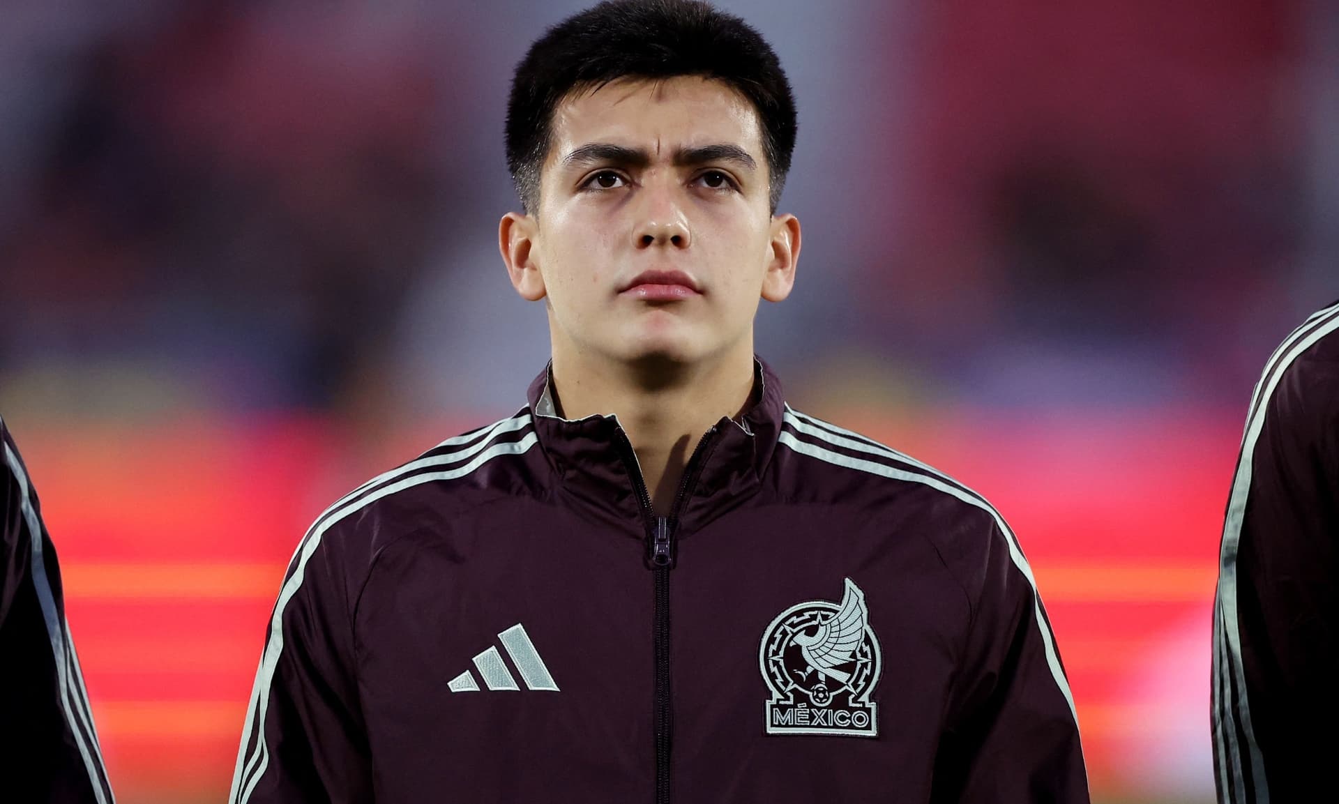 Gilberto Mora a sus 17 Años Vive Hoy el Sueño de Millones de Niños Mexicanos