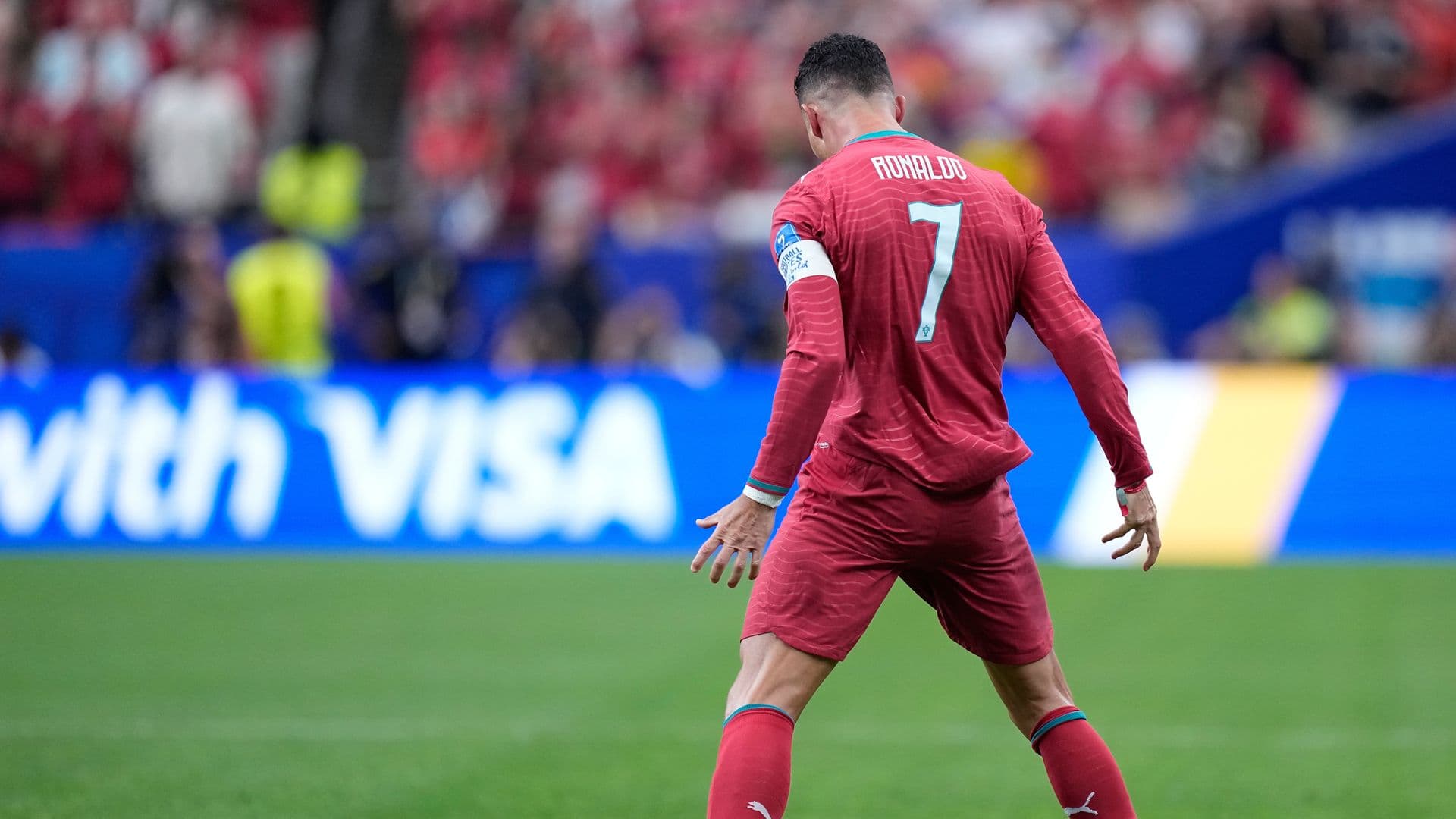 Cristiano Ronaldo luego de anotar gol ante Uzbekistán.