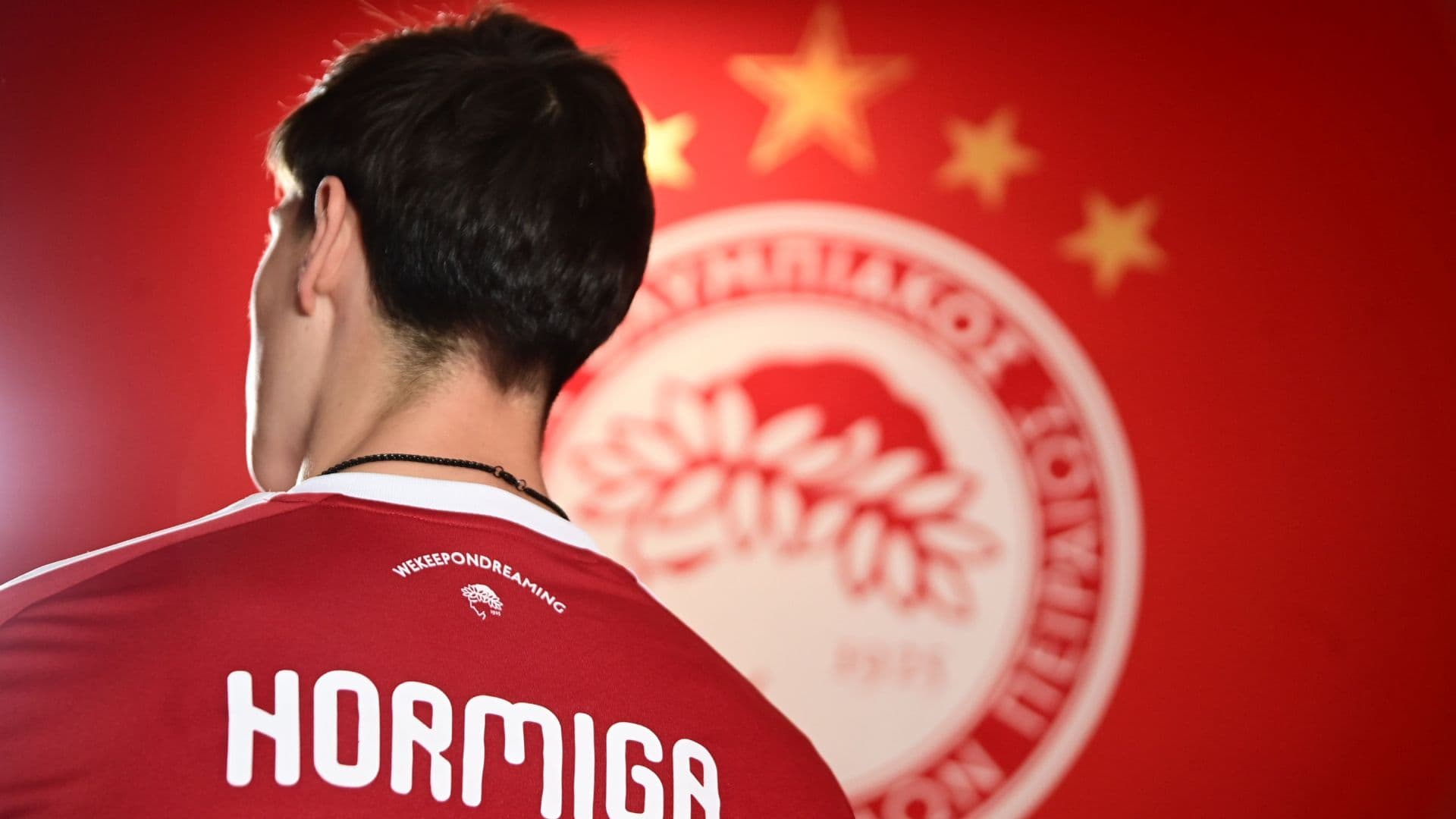 'Hormiga' González Anota su Primer Gol en Europa con el Olympiacos: Así Fue