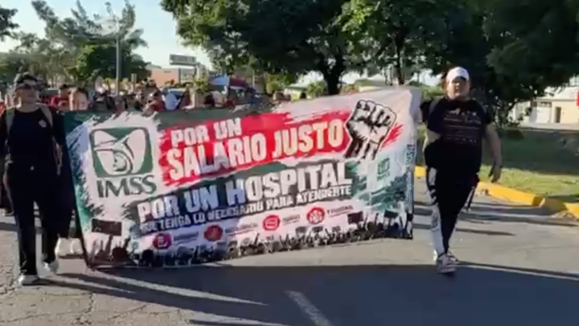 Personal Médico del IMSS se Manifiesta Nuevamente en Avenida de Veracruz