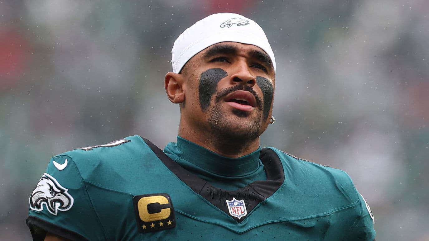 Jalen Hurts Fuera el Resto de la Temporada NFL: ¿Qué le Pasó al QB de Philadelphia?
