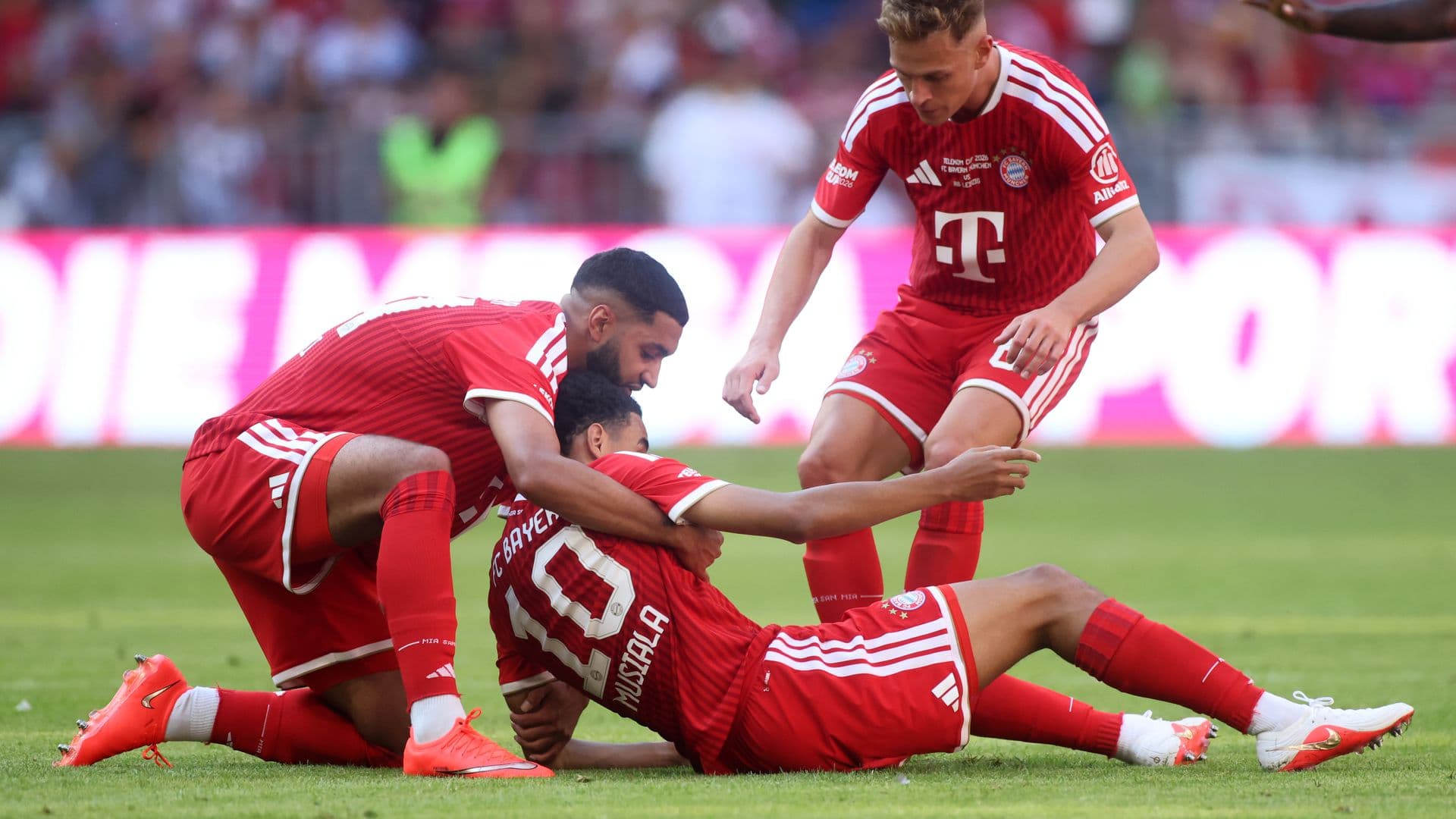 Jamal Musiala durante un partido con el Bayern Múnich