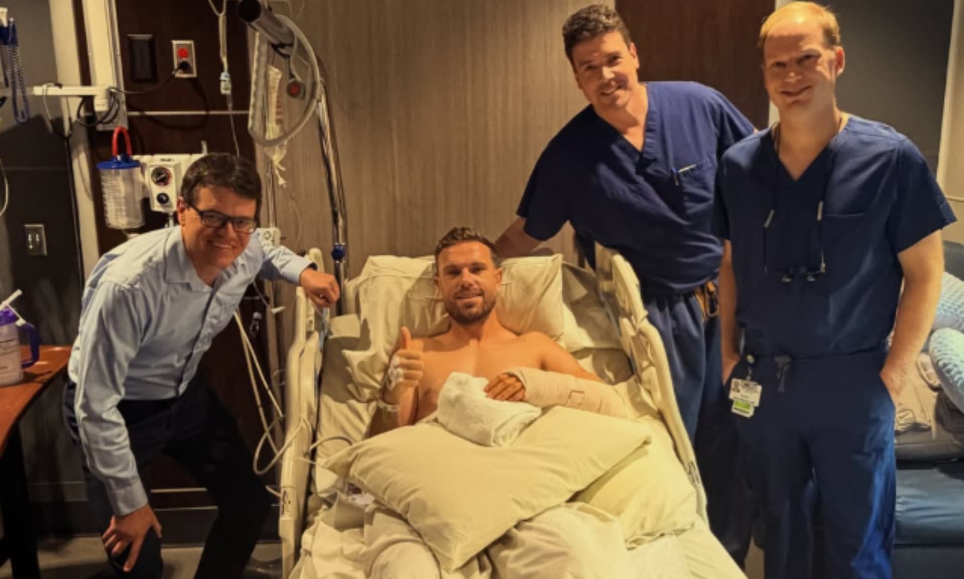 Luego de Cirugía en el Brazo, Jordan Henderson se Reincorpora a Inglaterra: ¿Qué Le Pasó?