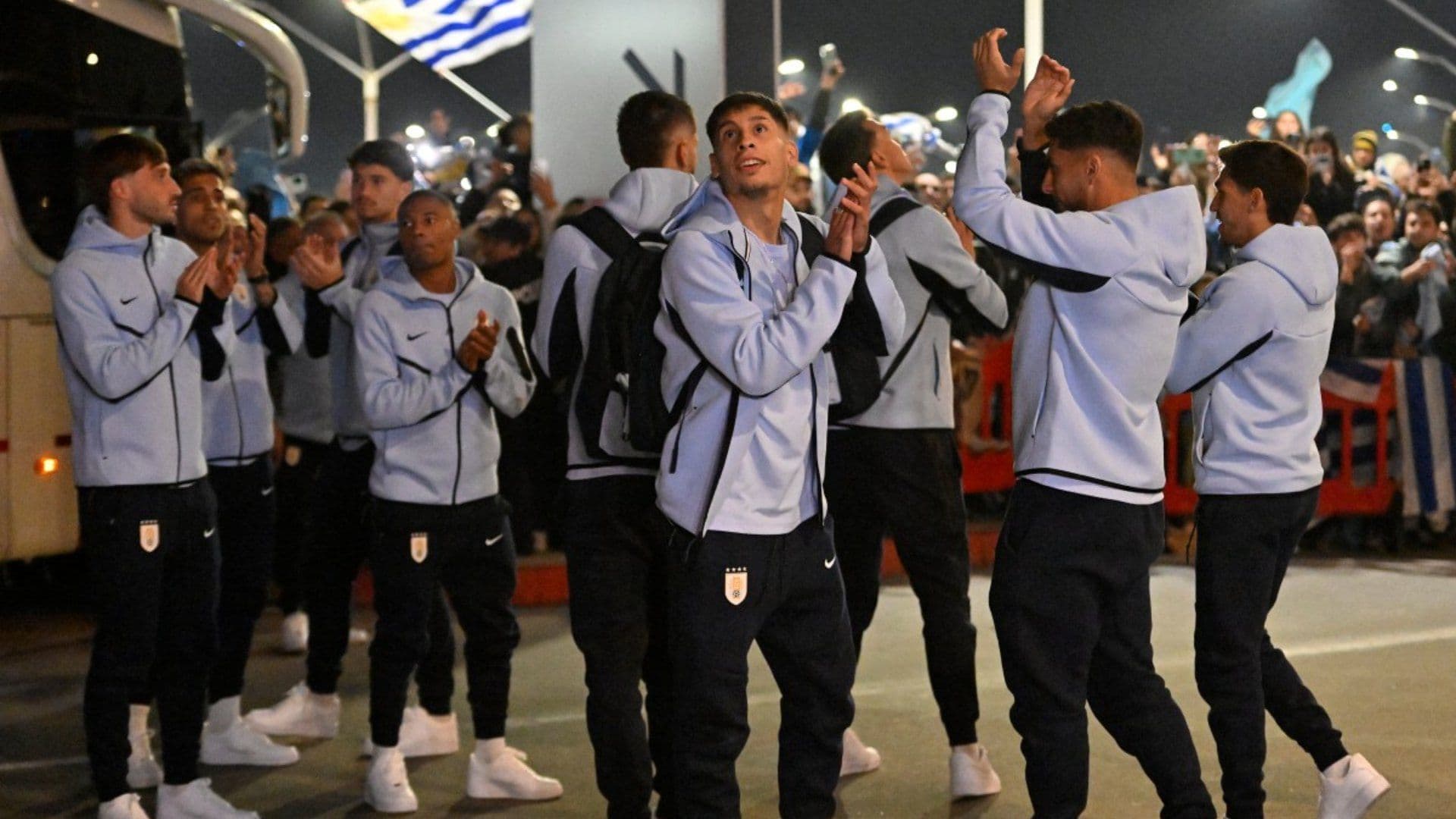 La selección de Urugay llegando a Estados Unidos. Foto: AFP