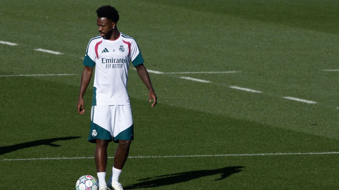 LaLiga Denuncia el Cántico ‘Vinicius Es un Imbécil’ e Insultos Contra la Selección de España