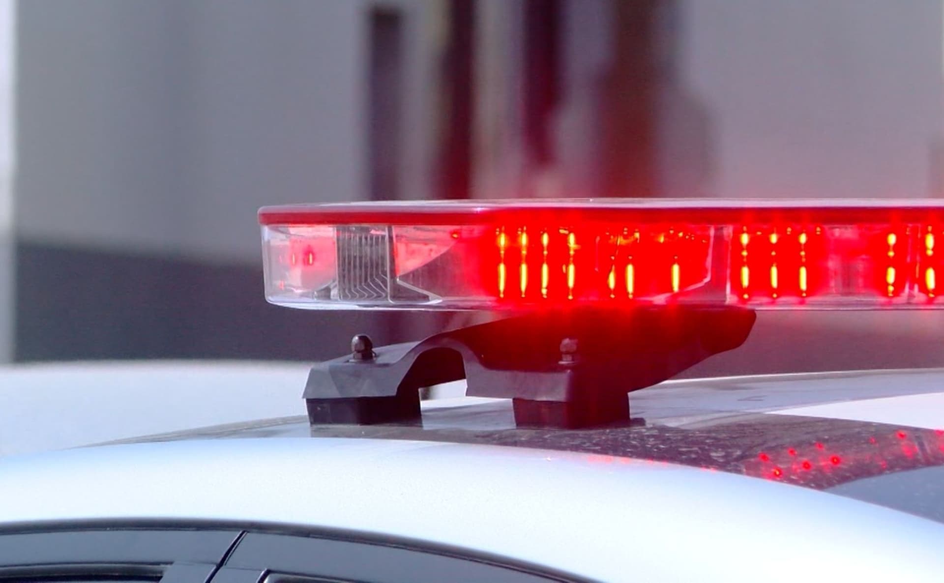 El hombre fue señalado por haber robado una camioneta.