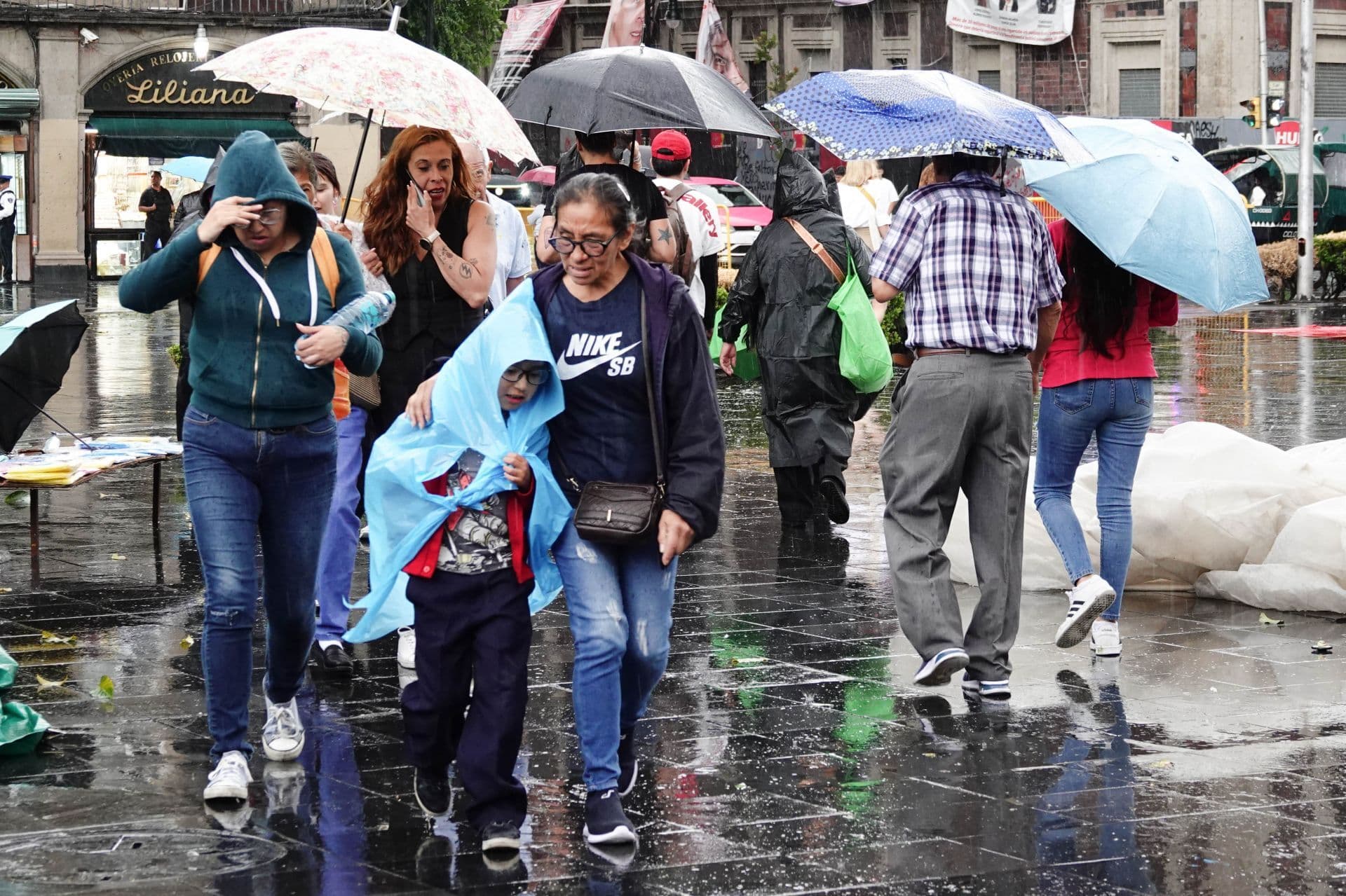 ¿A Qué Hora Llueve Hoy en CDMX? Aviso por Granizo y Actividad Eléctrica