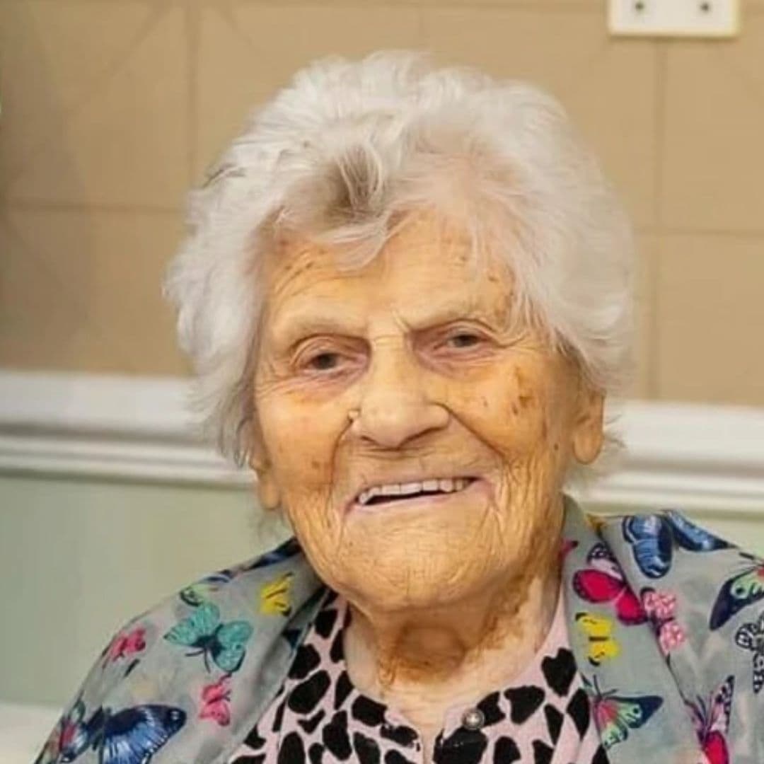 El Secreto de la Longevidad Es 'Nunca Discutir', Asegura Ethel Caterham a sus 117 Años
